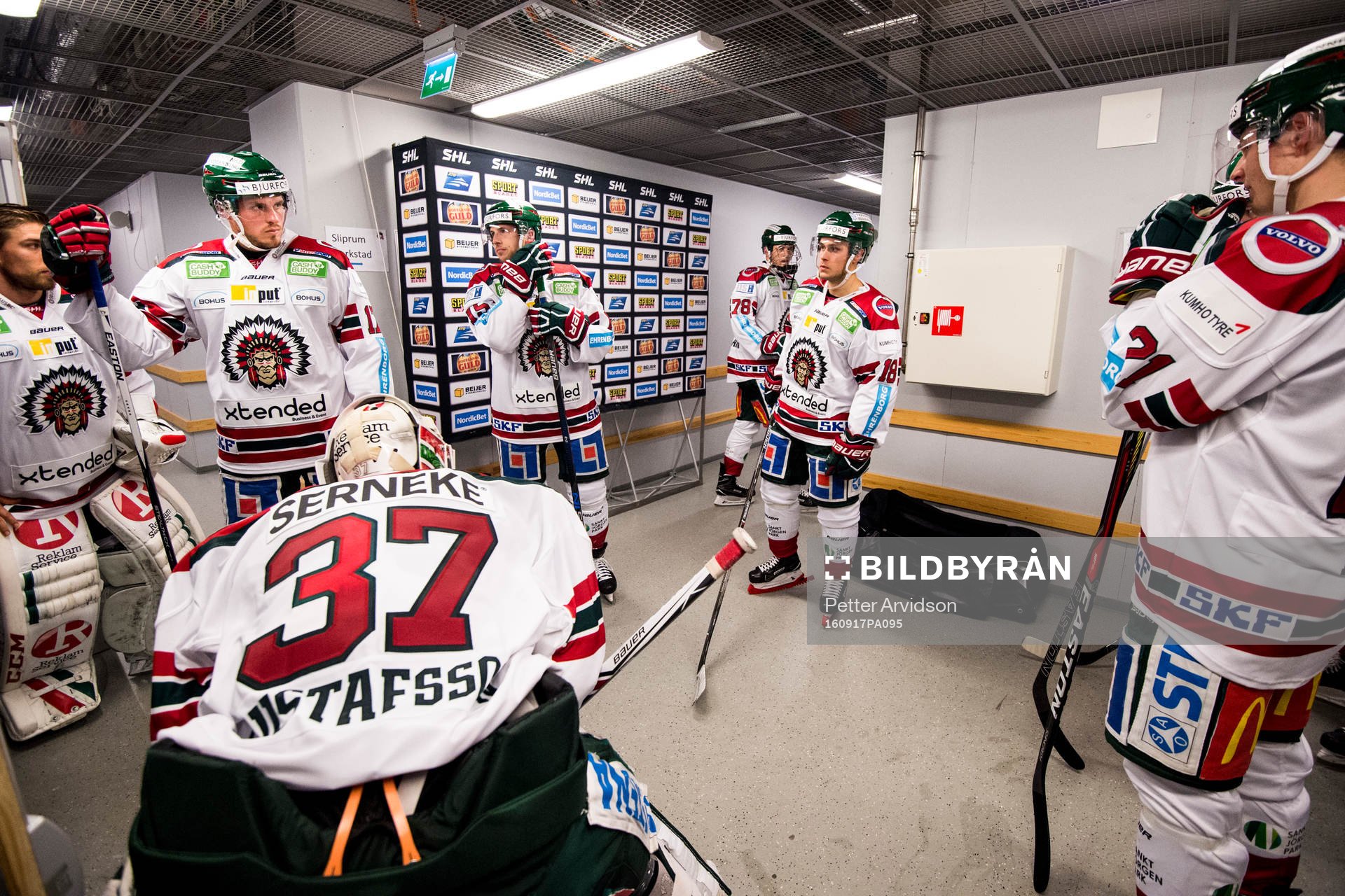 Frölundas spelare sammanbitna