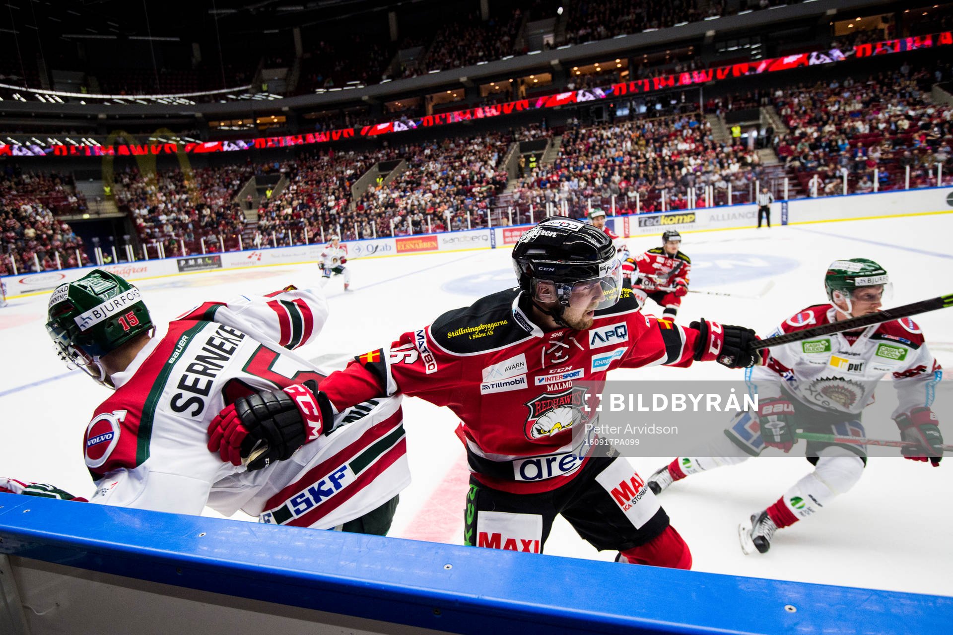 Frölundas Matt Donovan och Malmö Redhawks Magnus
