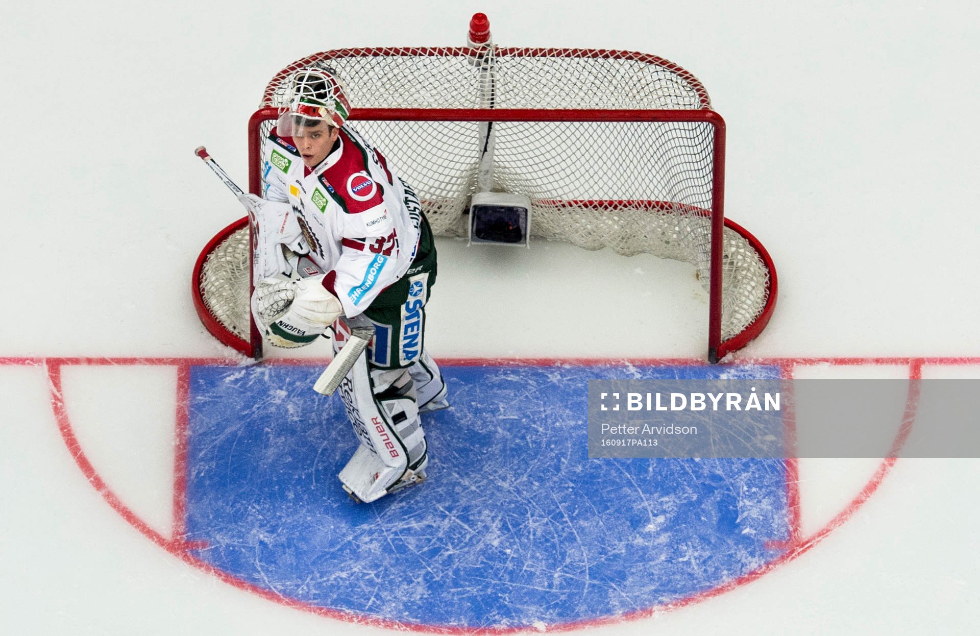 Frölundas målvakt Johan Gustafsson deppar
