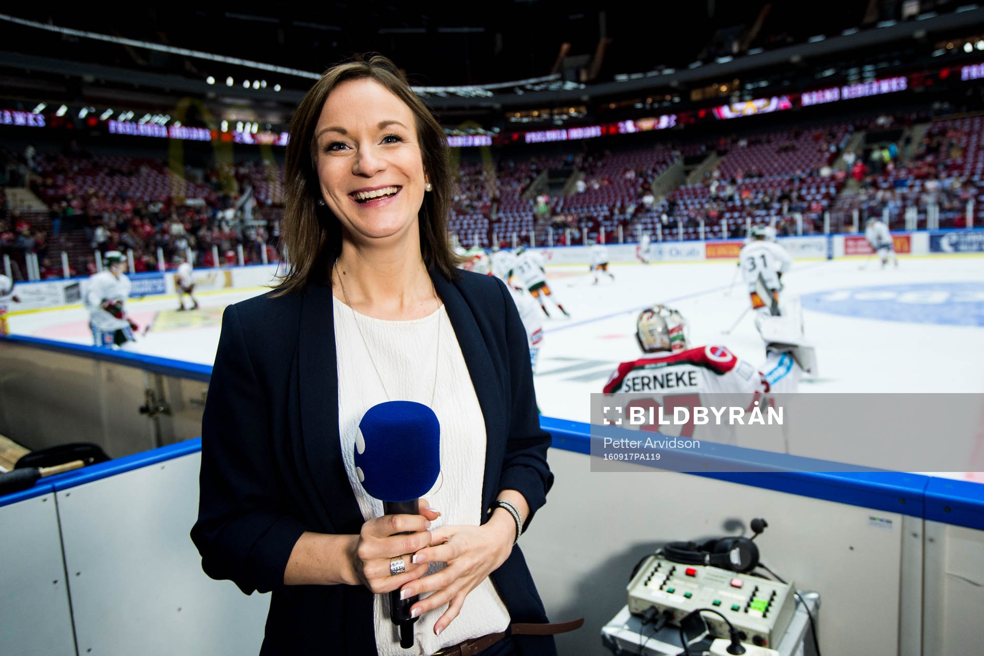 Cmores kommentator Lena Sundqvist
