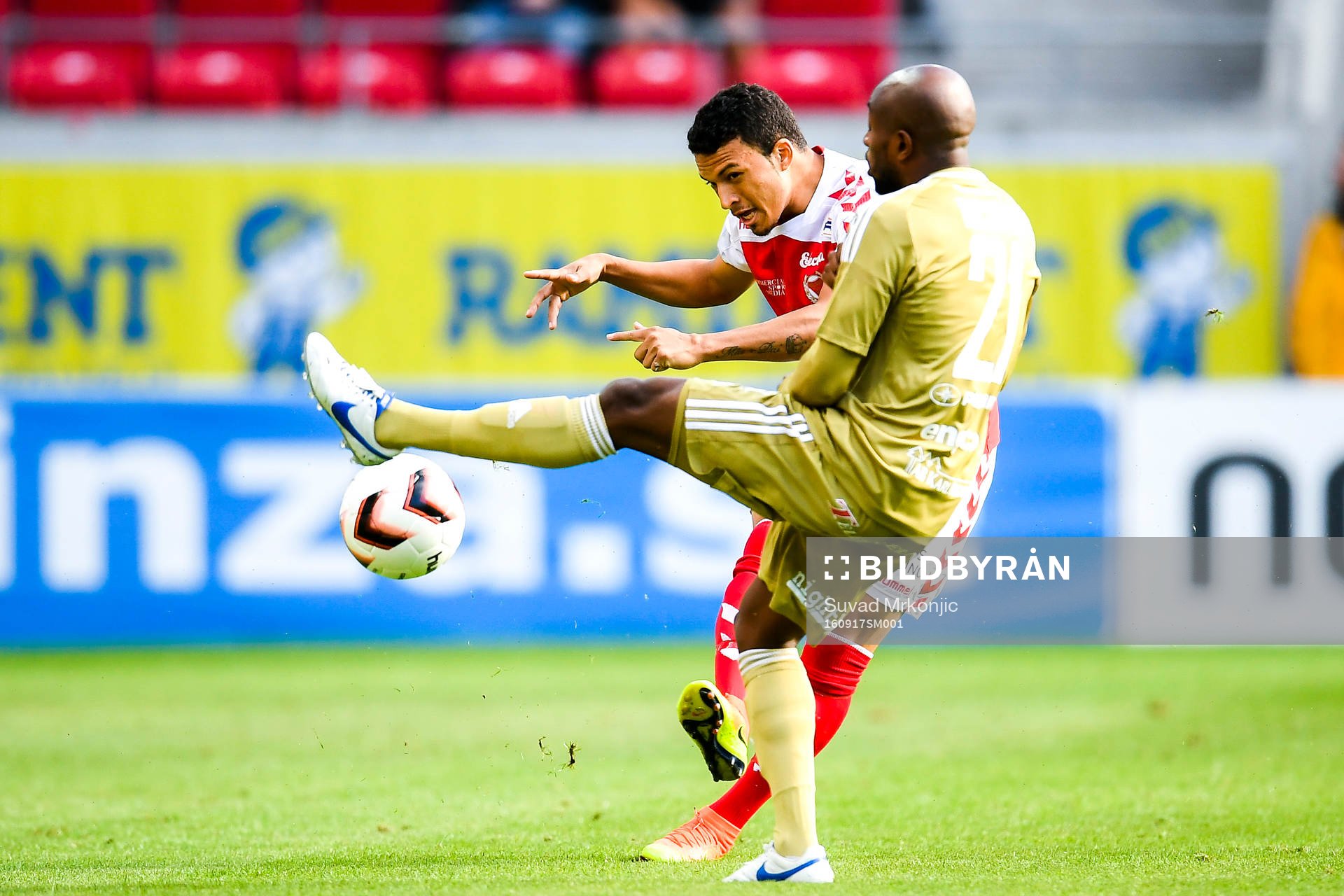 Kalmars Ismael Silva Lima och Östersunds Fouad Bachirou