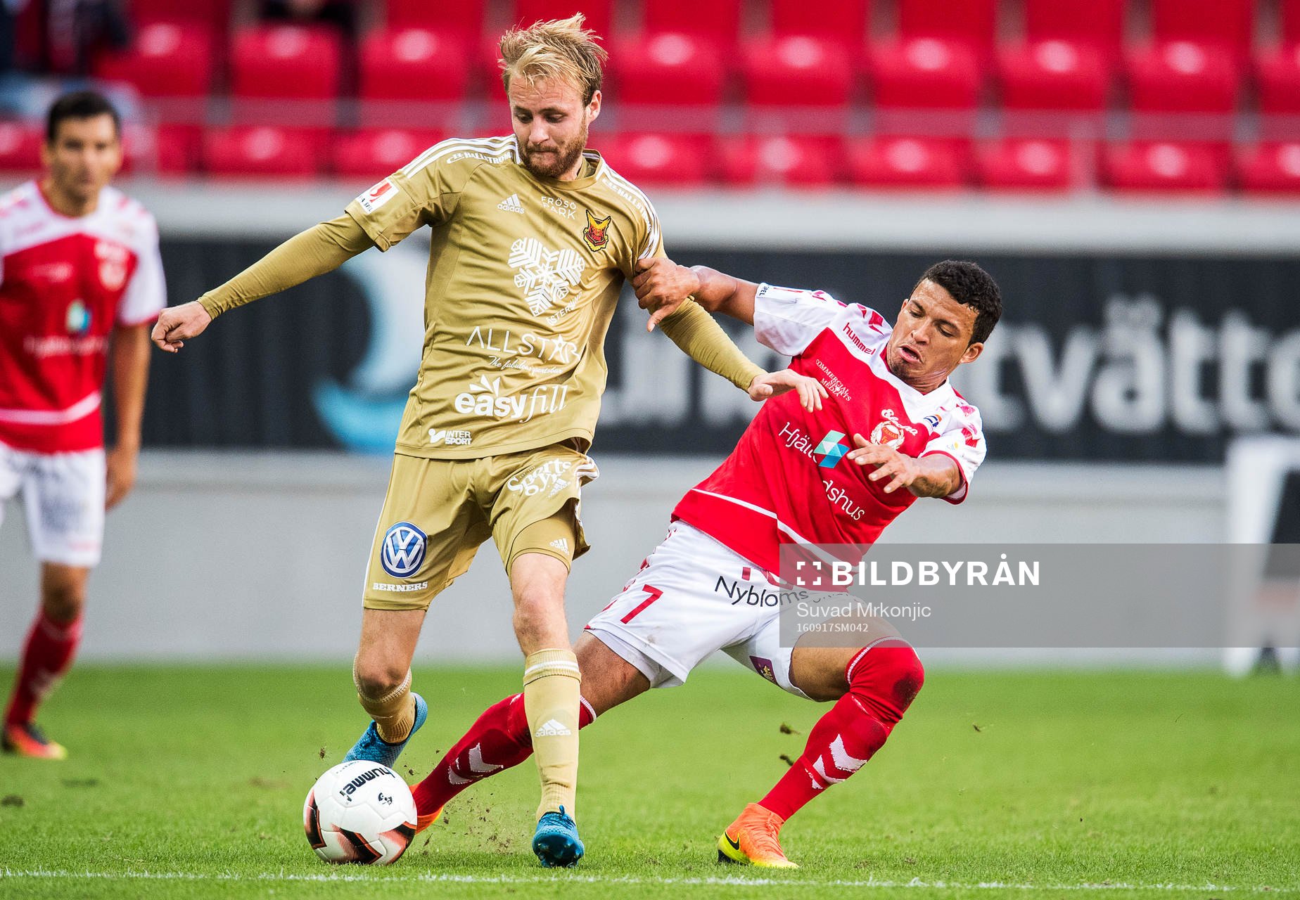 Kalmars Ismael Silva Lima och Östersunds Curtis Edwards