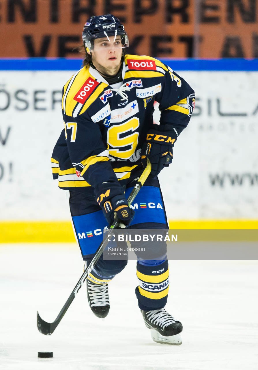 Södertäljes Marcus Bohman i aktion