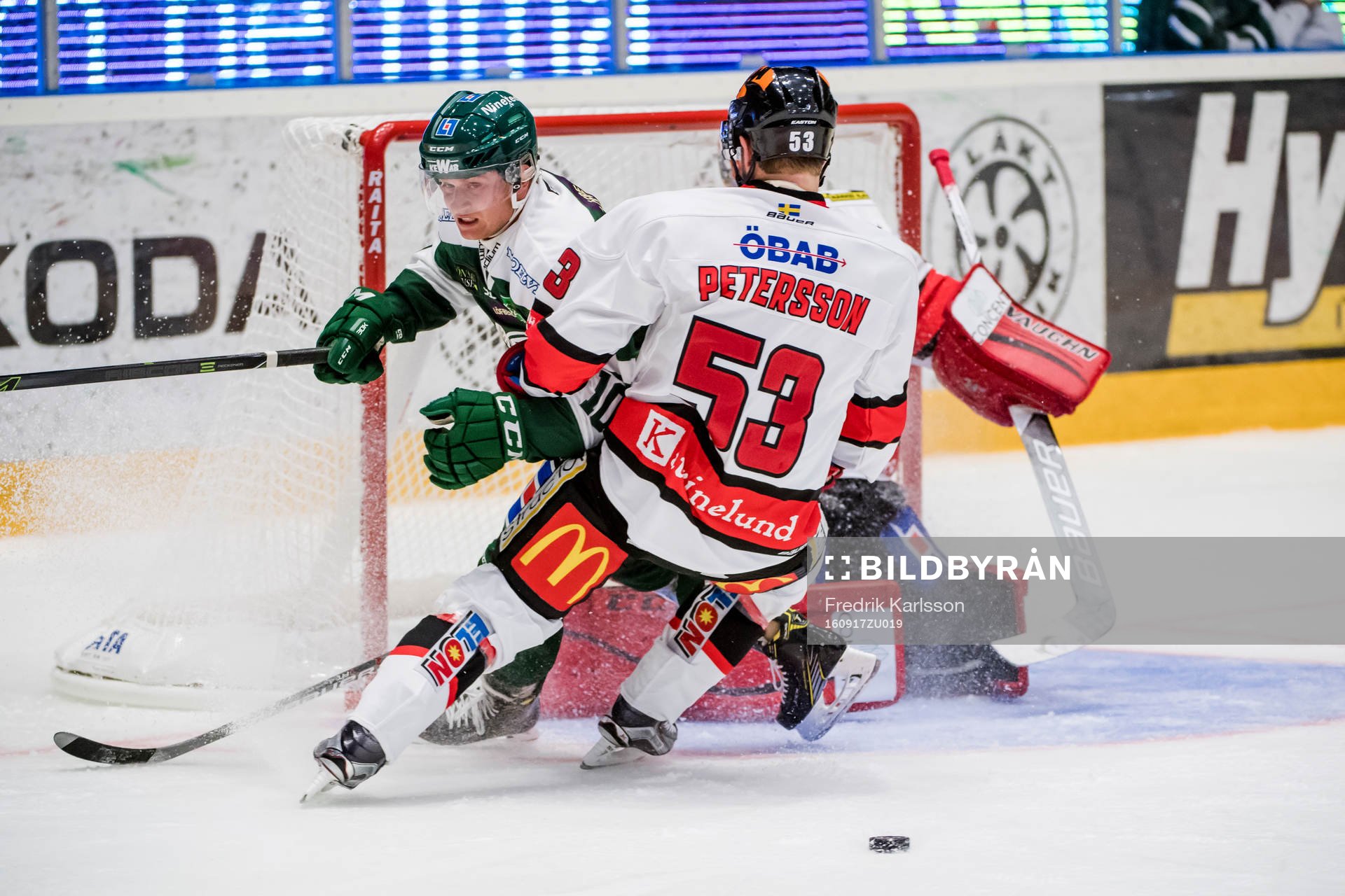 Färjestads Marcus Nilsson och Örebros Bobbo Petersson