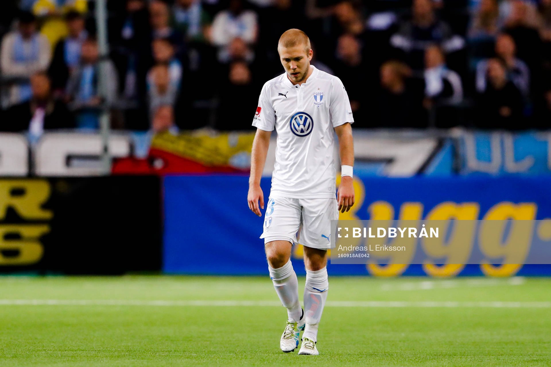Malmö FFs Anton Tinnerholm deppar