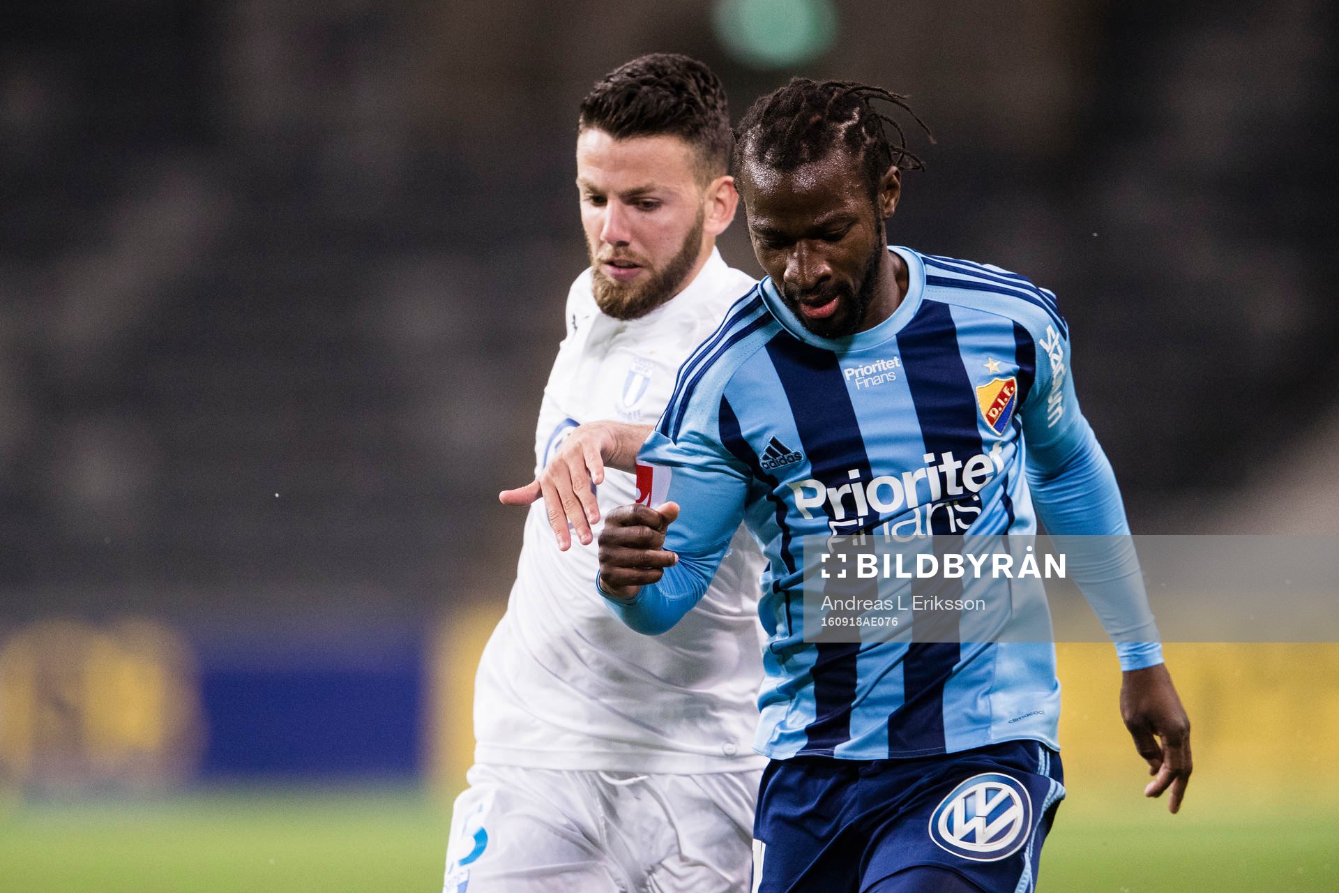 Malmö FFs Erdal Rakip och Djurgårdens Amadou Jawo