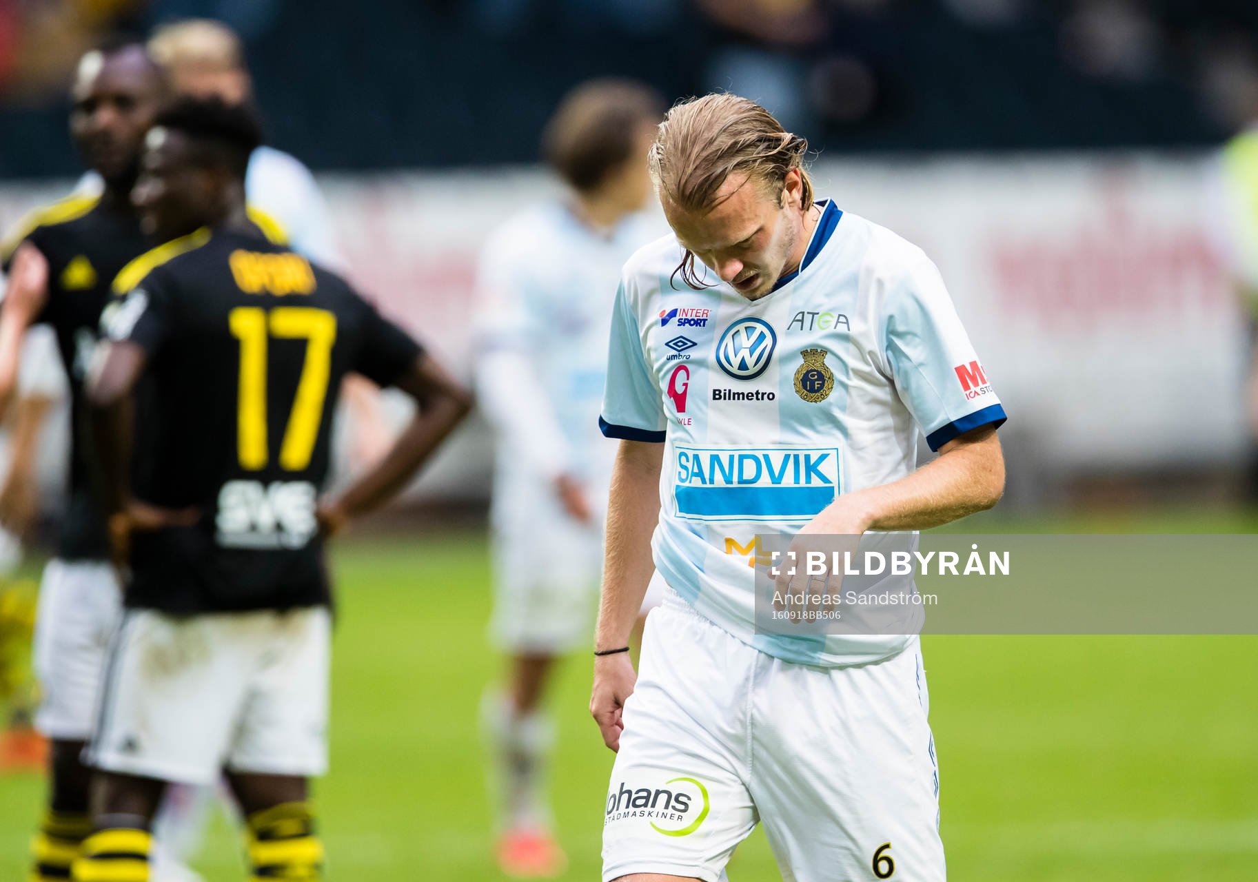 Gefles Jesper Florén ser deppig ut