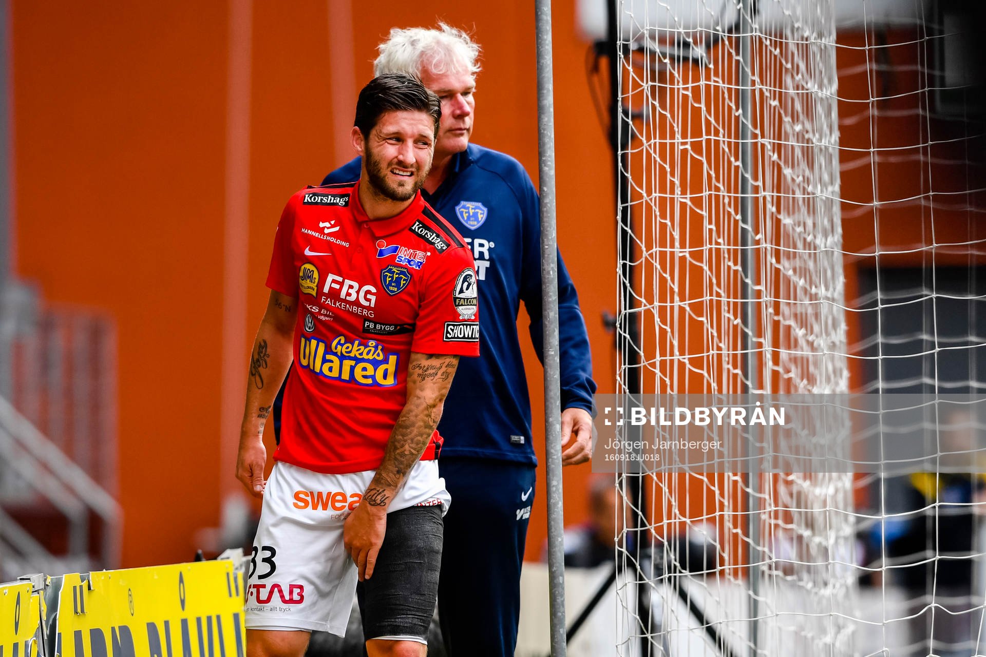 Falkenbergs Tibor Joza lämnar planen