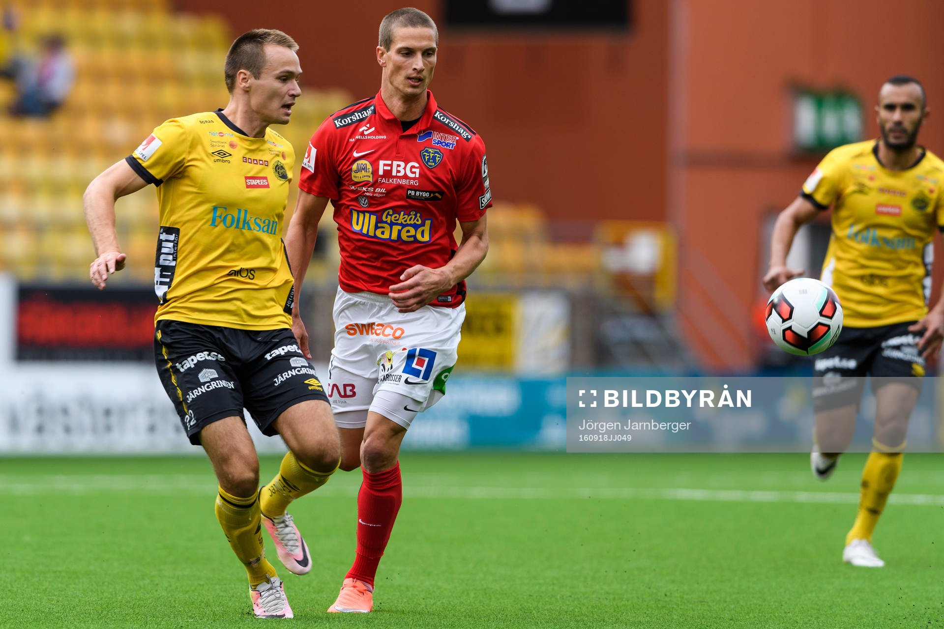 Elfsborgs Viktor Prodell och Falkenbergs Thomas Juel-Nielsen