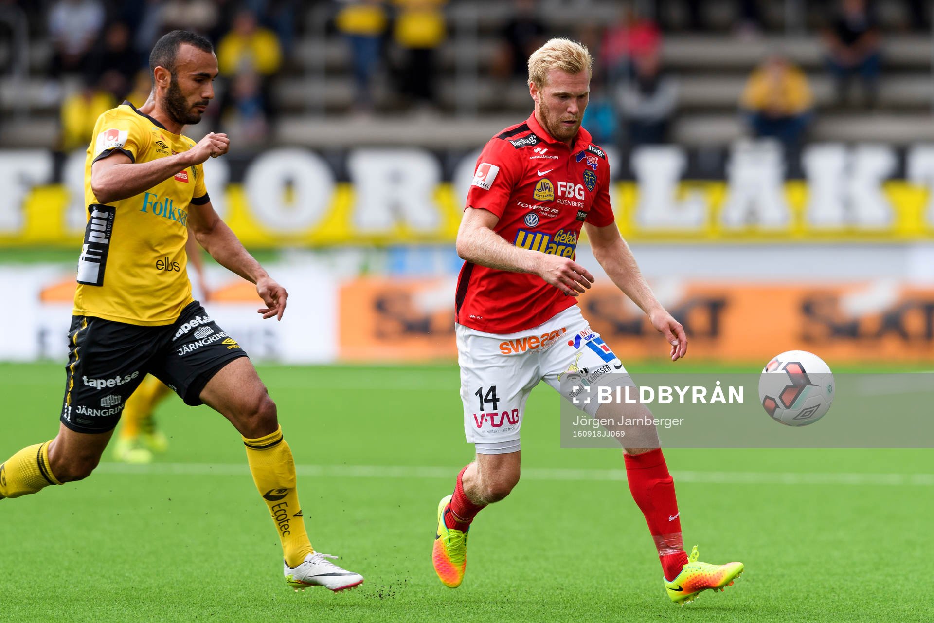Falkenbergs Per Karlsson och Elfsborgs Issam Jebali