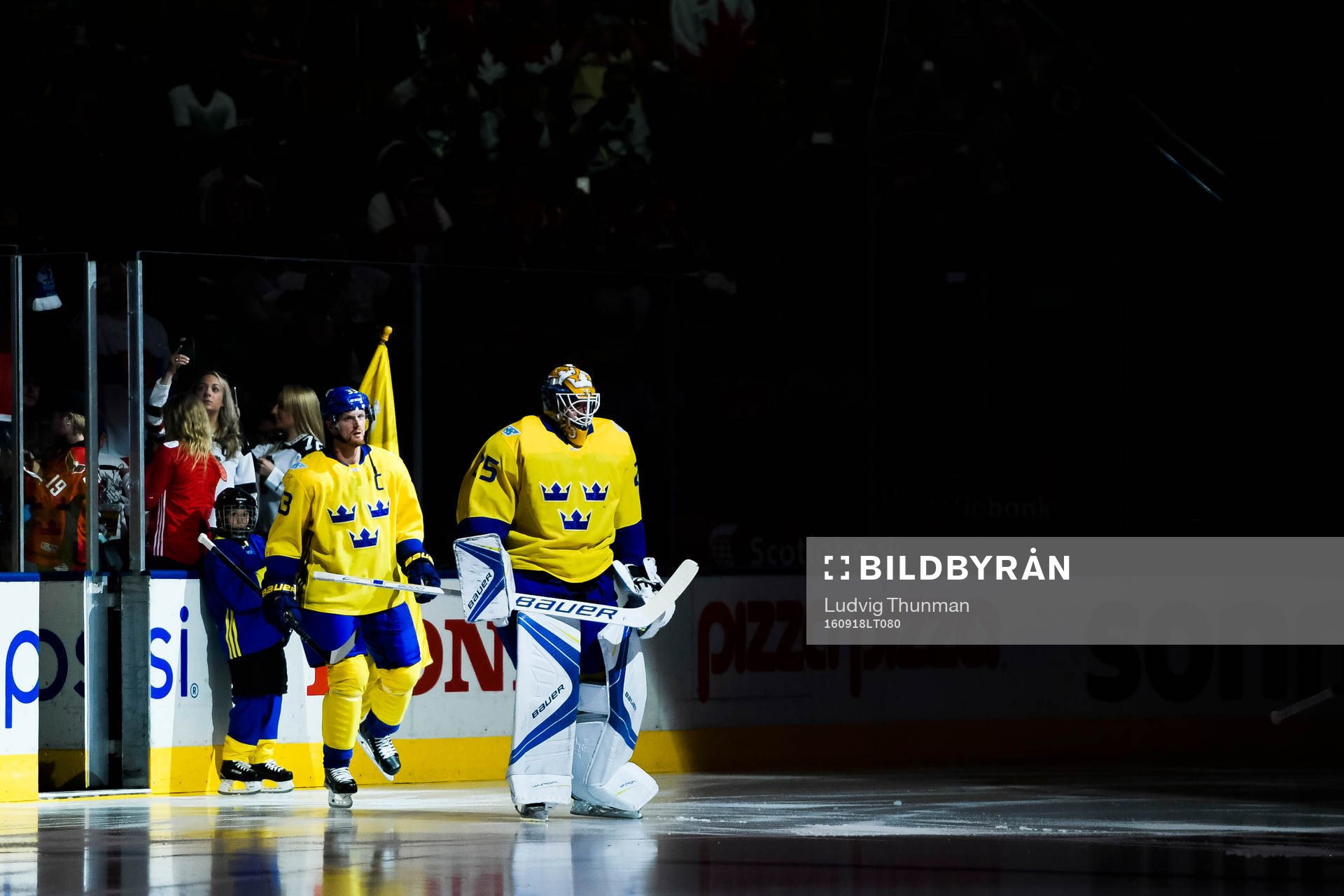 Sveriges målvakt Jacob Markström före ishockeymatchen