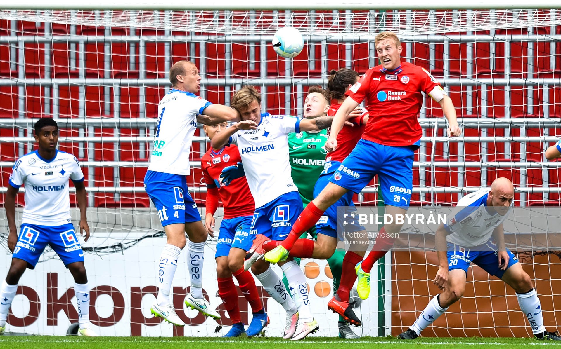 Helsingborgs Peter Larsson oroar framför Norrköpings mål