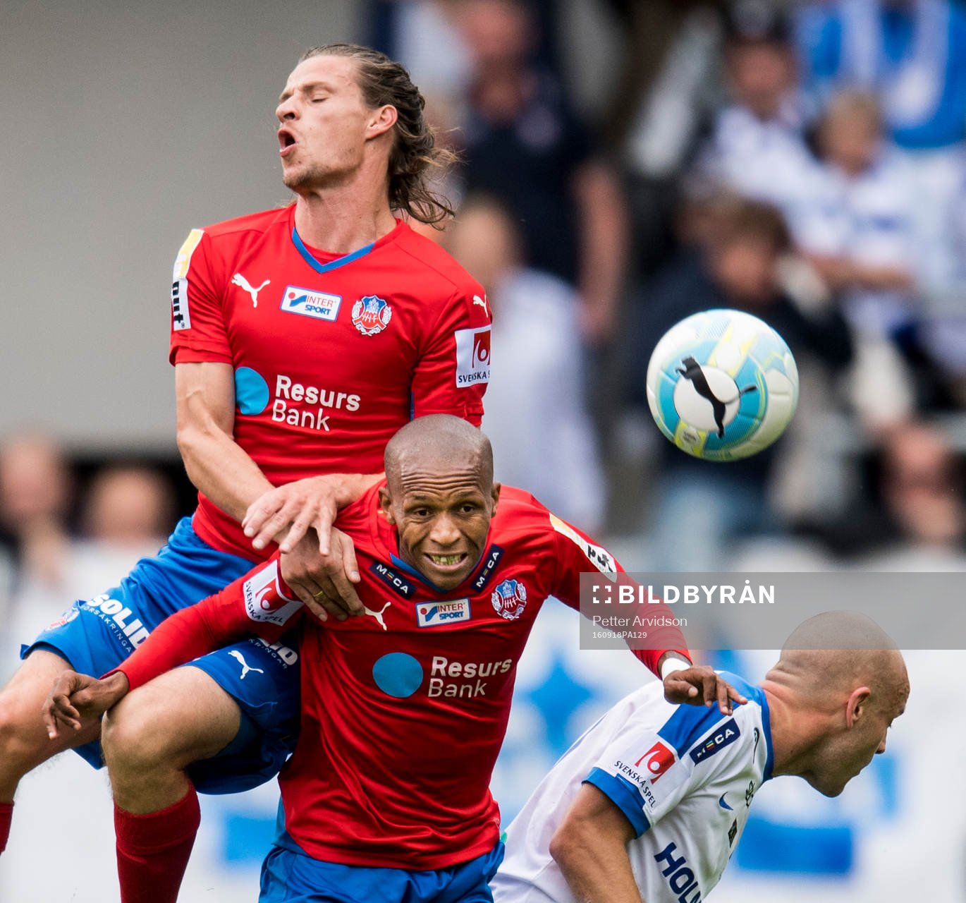 Helsingborgs Jesper Lange och Amethyst Bradley Ralani mot