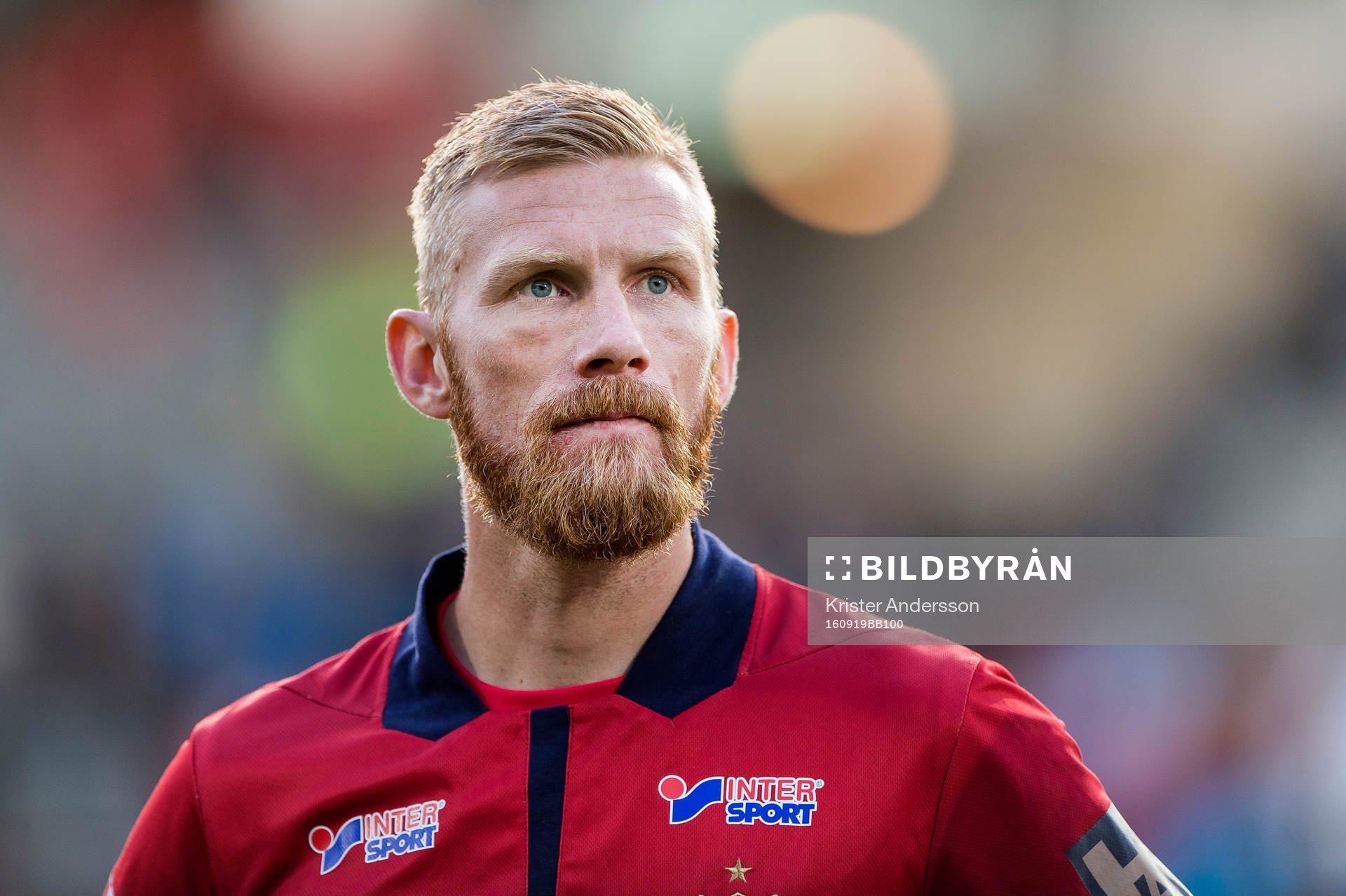 Örgrytes Fredrik Björck före fotbollsmatchen i
