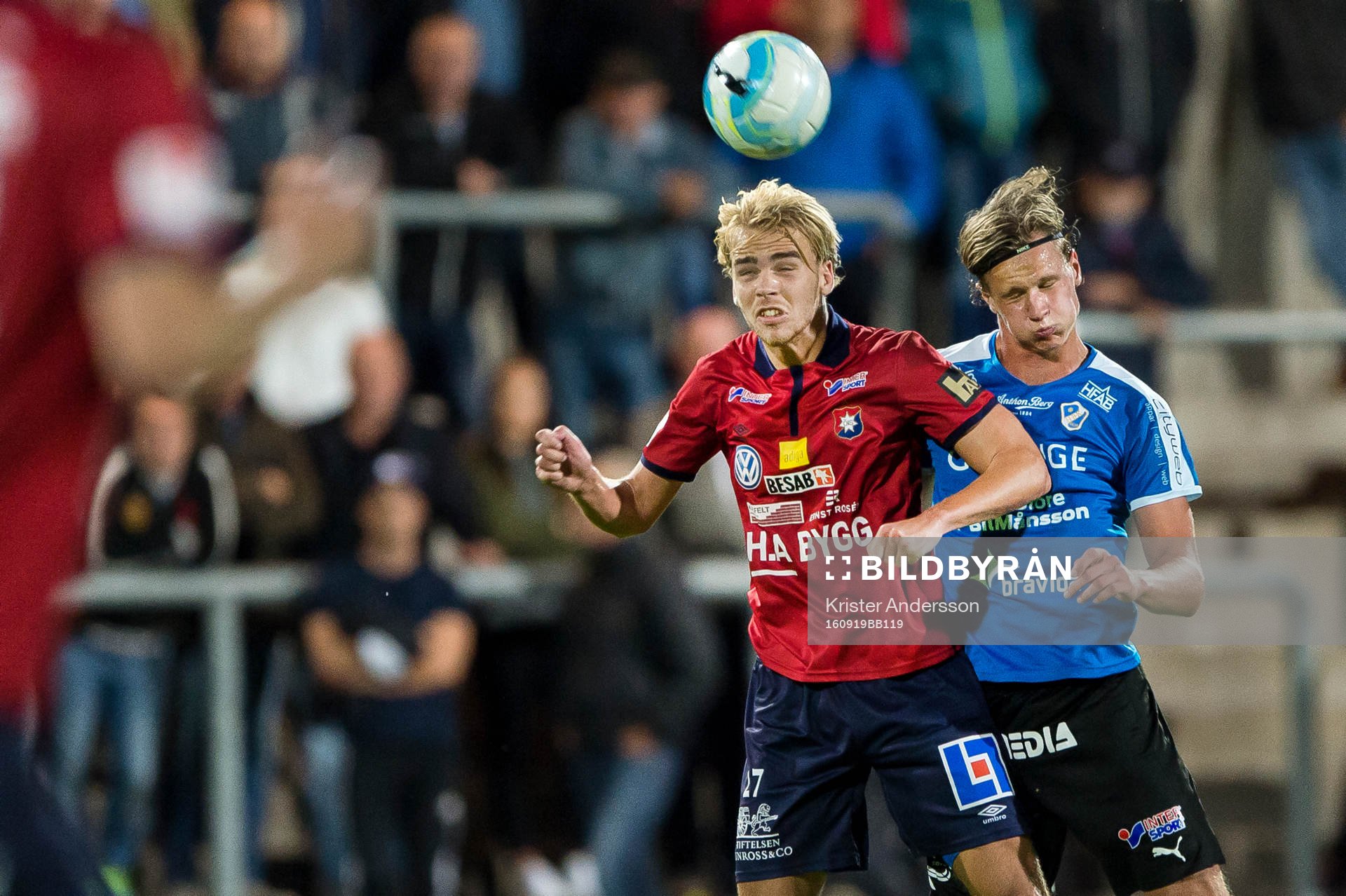 Örgrytes Anton Henriksson  och Halmstads Marcus Johansson