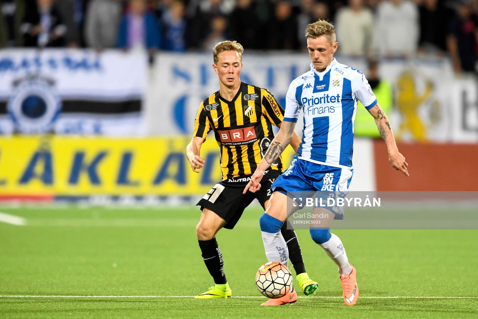 Häckens Joel Andersson och IFK Göteborgs Sören Rieks