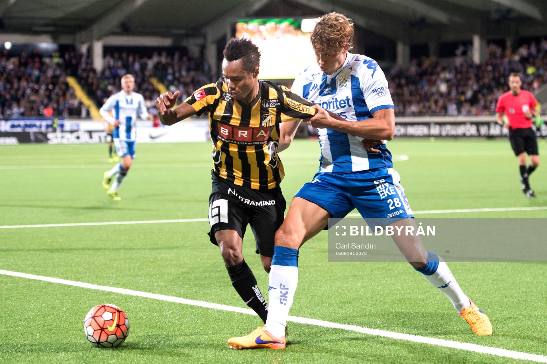 Häckens Nasiru Mohammed och IFK Göteborgs Thomas Rogne