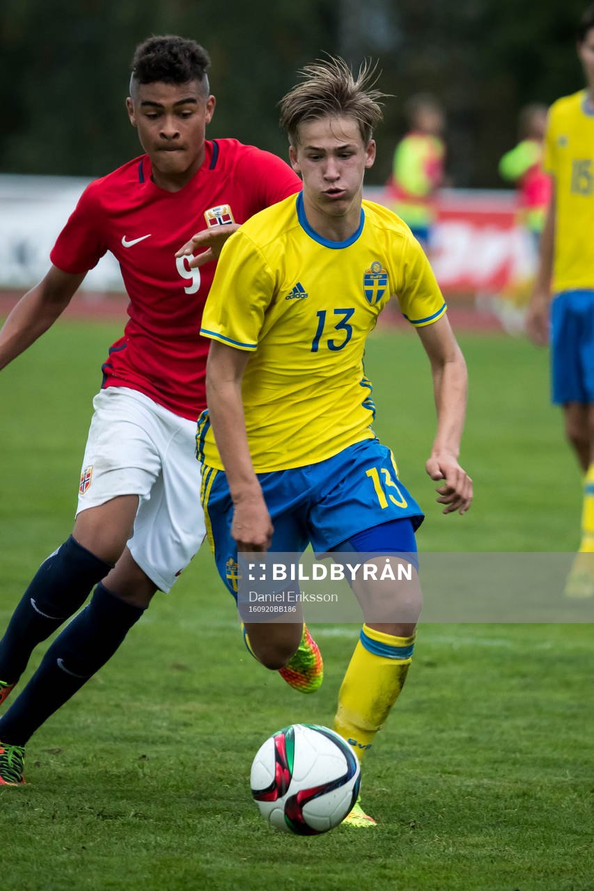 Sveriges Fredrik Hammar i fotbollsmatchen mellan Sverige