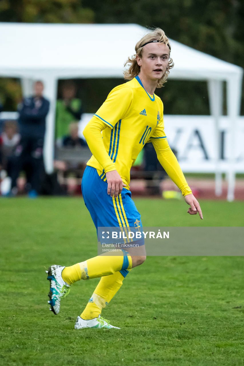 Sveriges Marcus Kanto i fotbollsmatchen mellan Sverige och