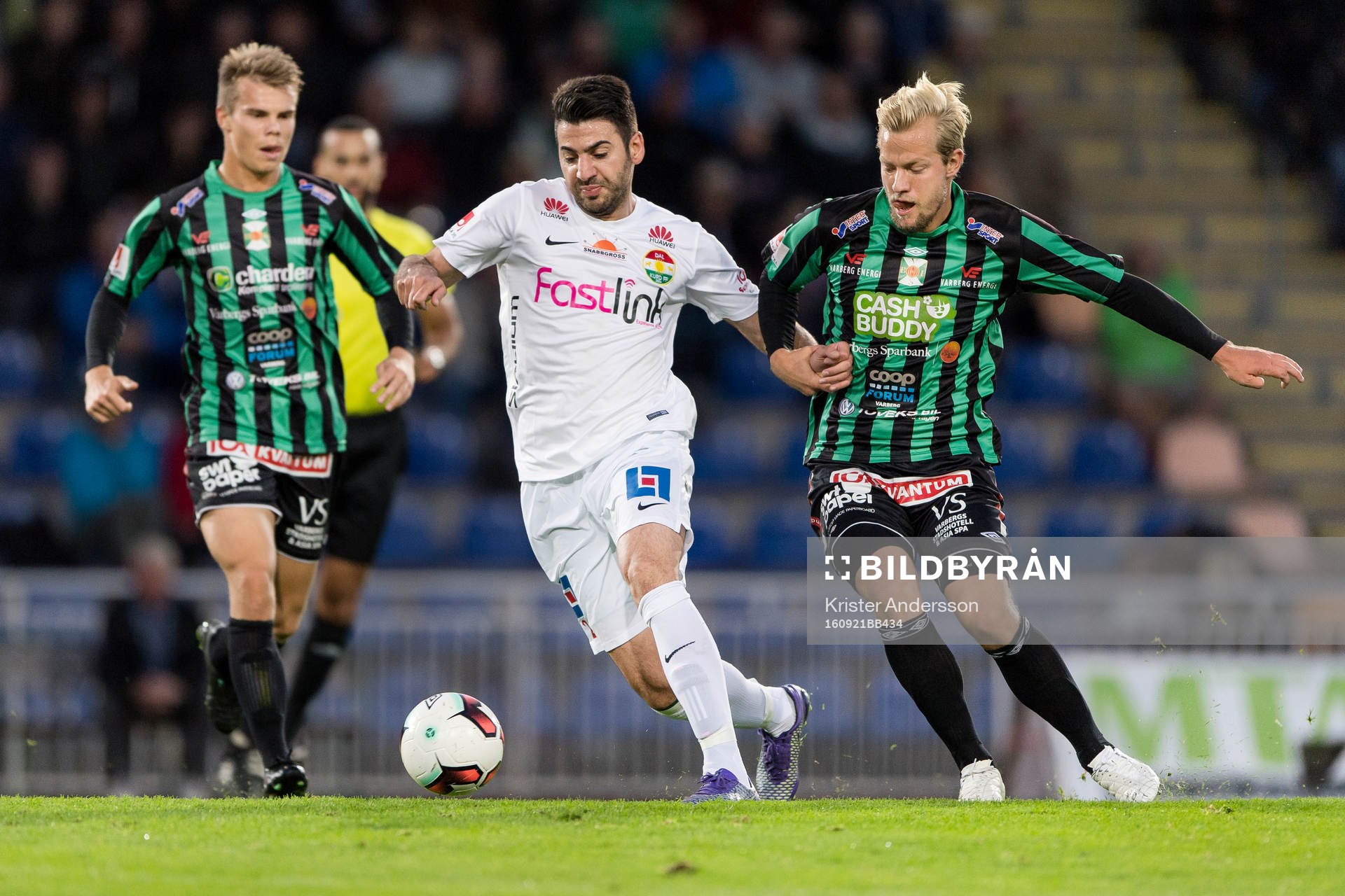 Dalkurds Mirkan Aydin och Varbergs Sebastian Crona
