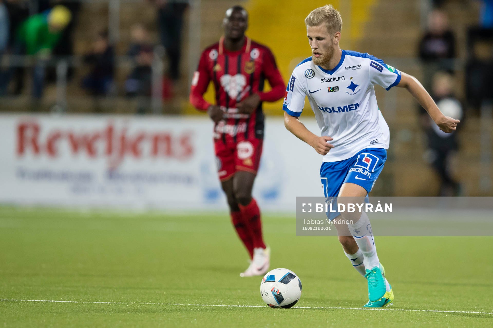 Norrköpings Filip Dagerstål under fotbollsmatchen i Allsvenskan mellan Östersund och Norrköping den 21 september 2016 i Östersund.