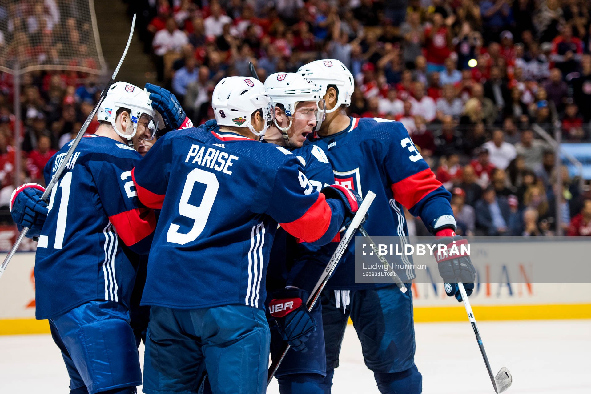 s Ryan McDonagh jublar med lagkamraterna