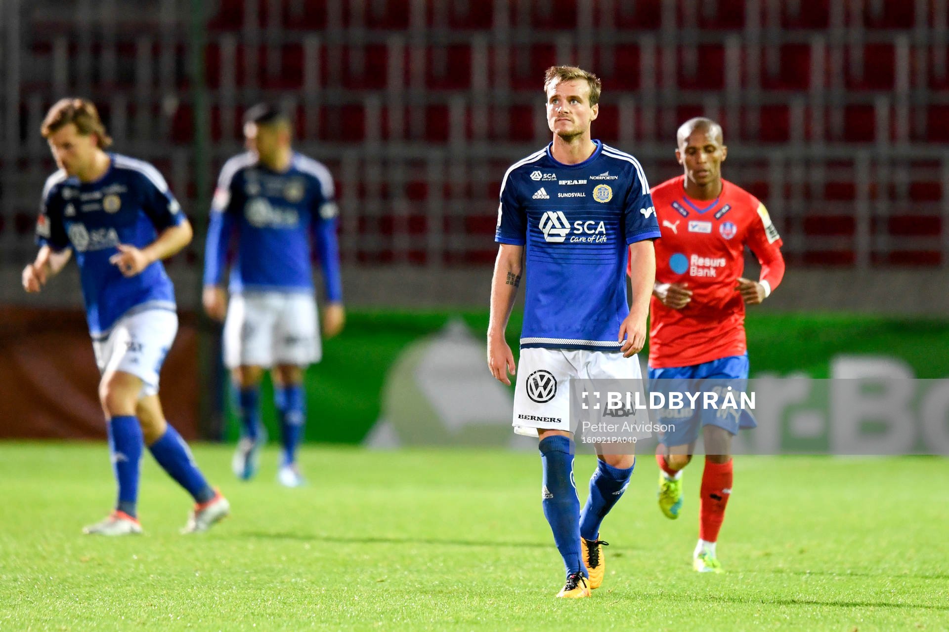 Sundsvalls Eric Larsson deppar