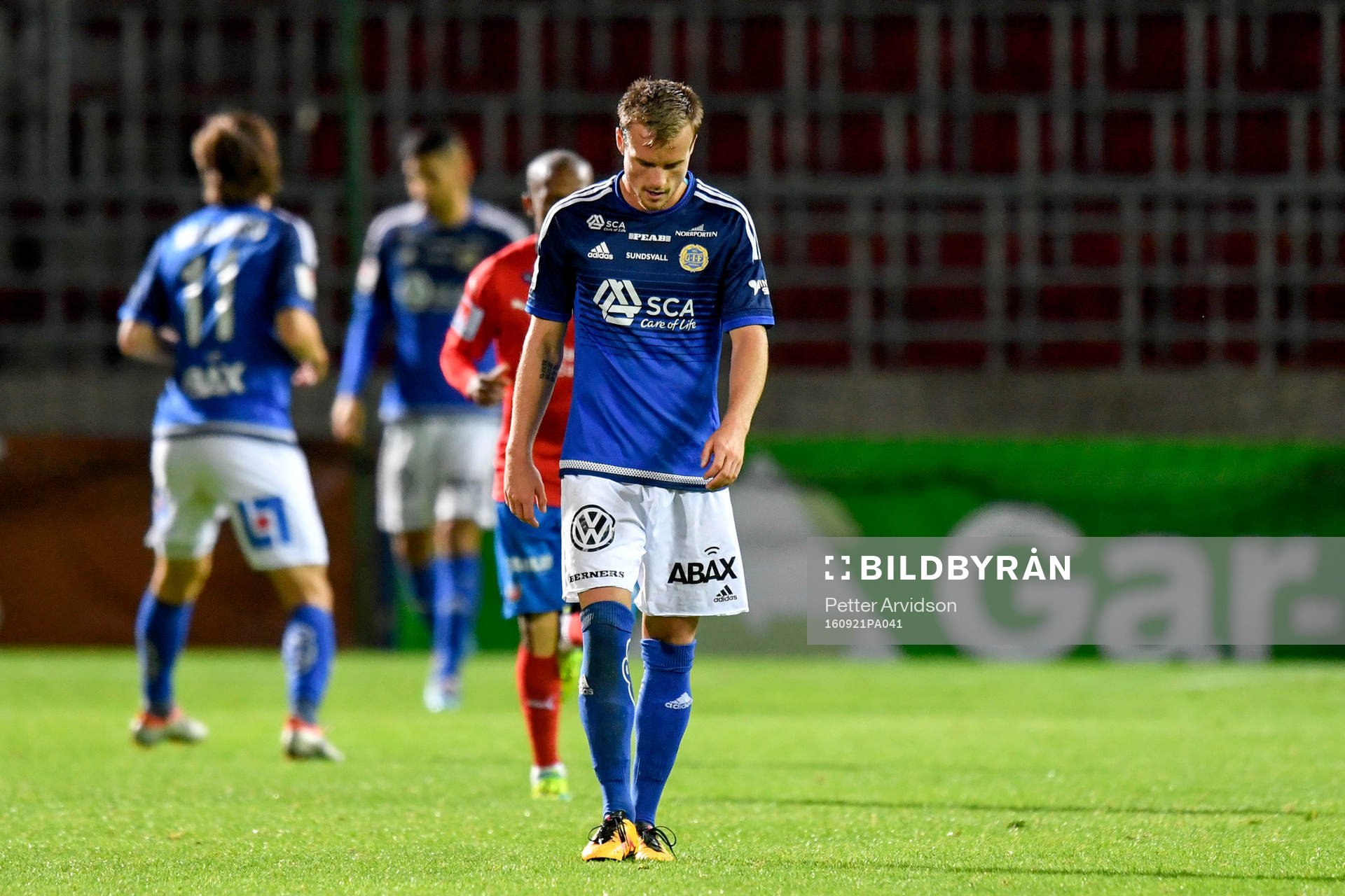 Sundsvalls Eric Larsson deppar
