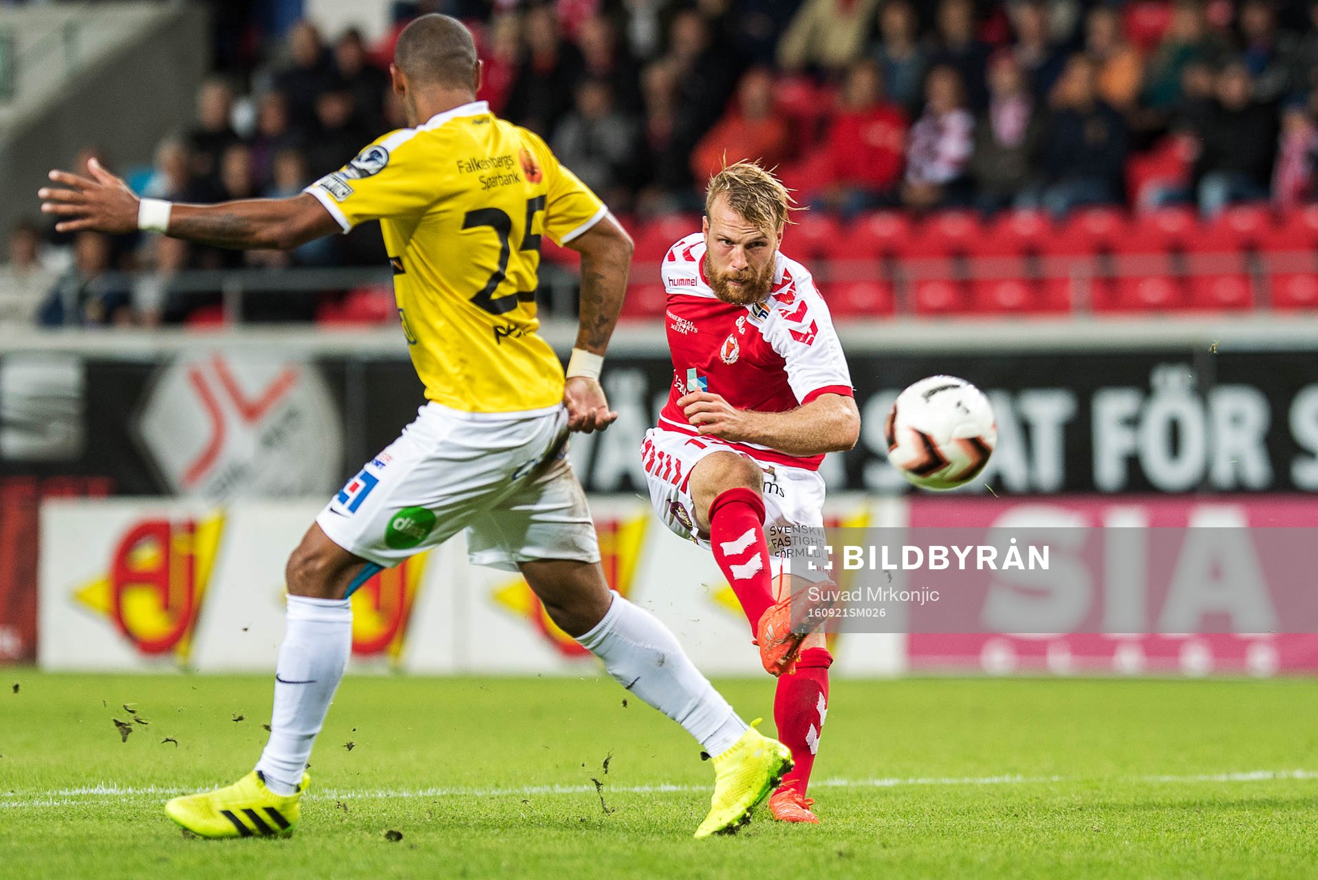 Kalmars Henri Anier och Falkenbergs Felipe Carvalho