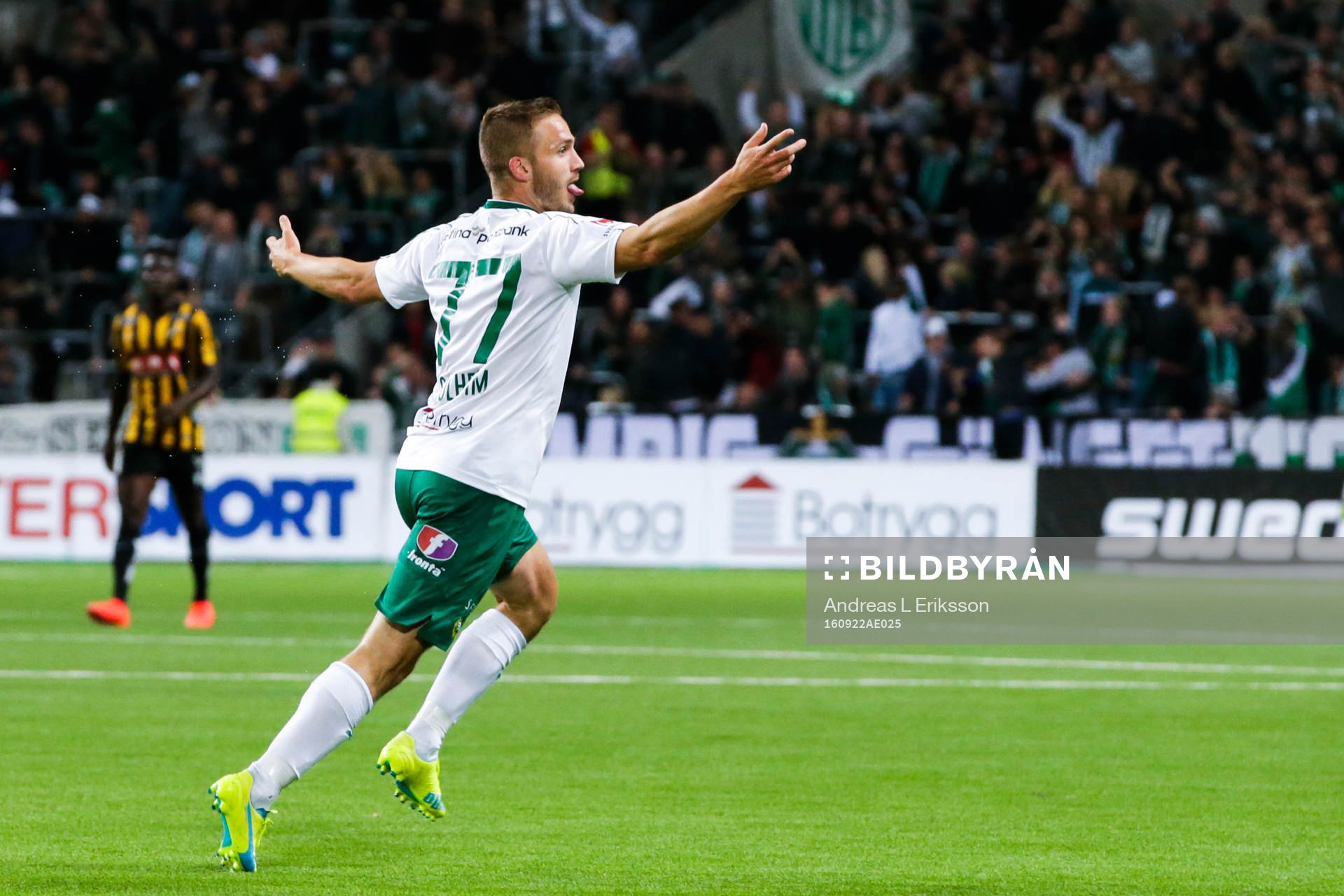 Hammarbys Mats Solheim jublar