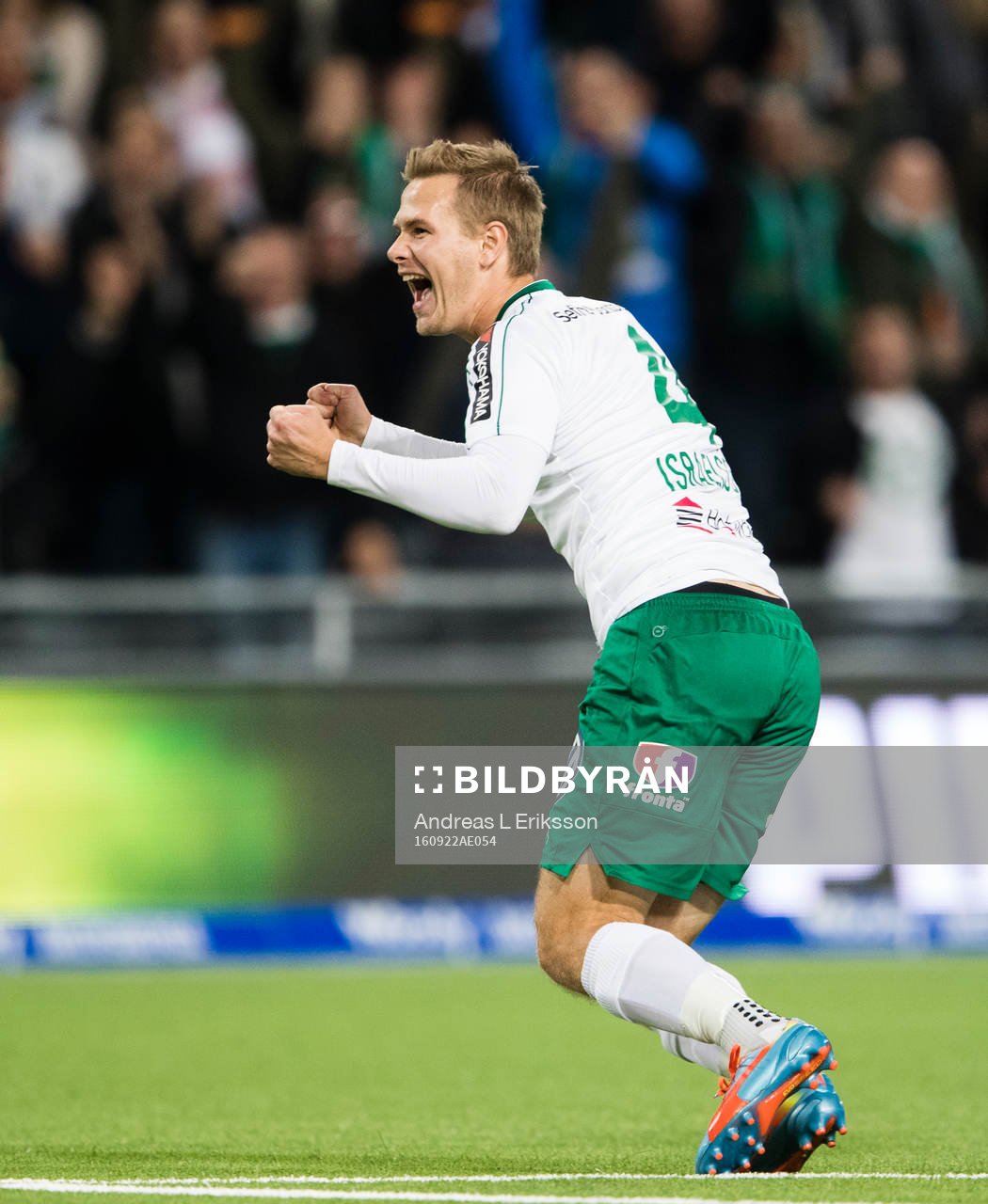 Hammarbys Erik Israelsson jublar