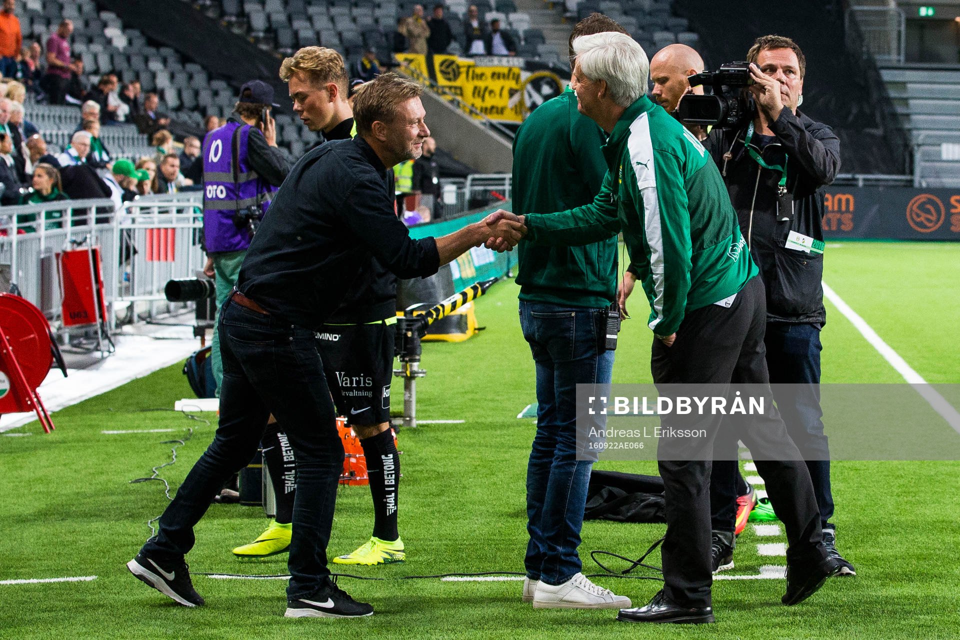 Häckens tränare Peter Gerhardsson och Hammarbys tränare