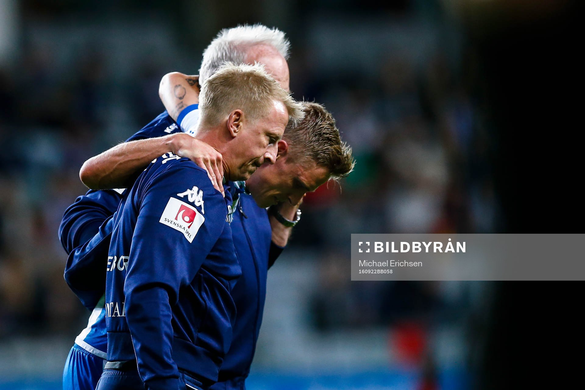 IFK Göteborgs Sören Rieks tvingas lämna planen