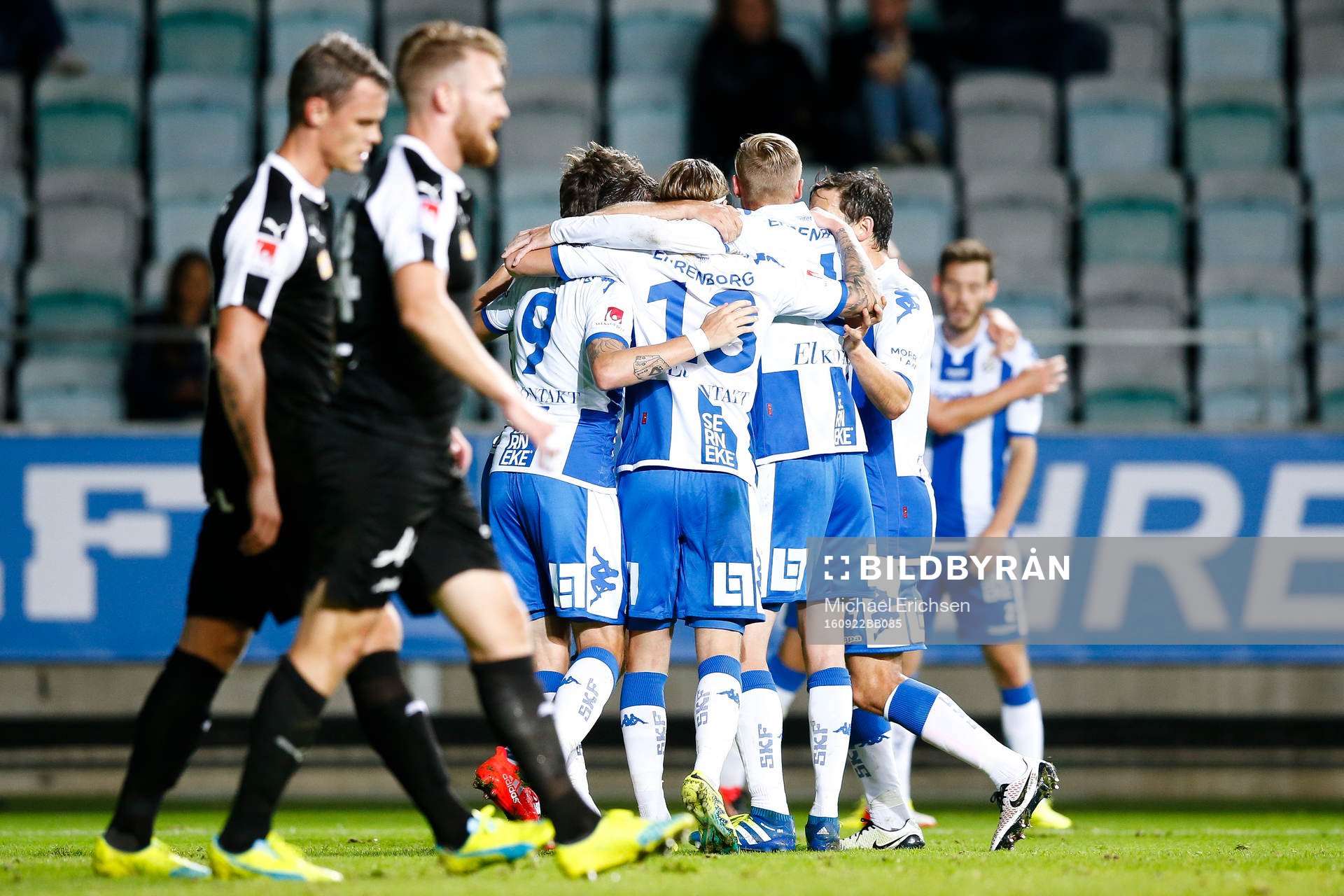 IFK Göteborgs spelare jublar