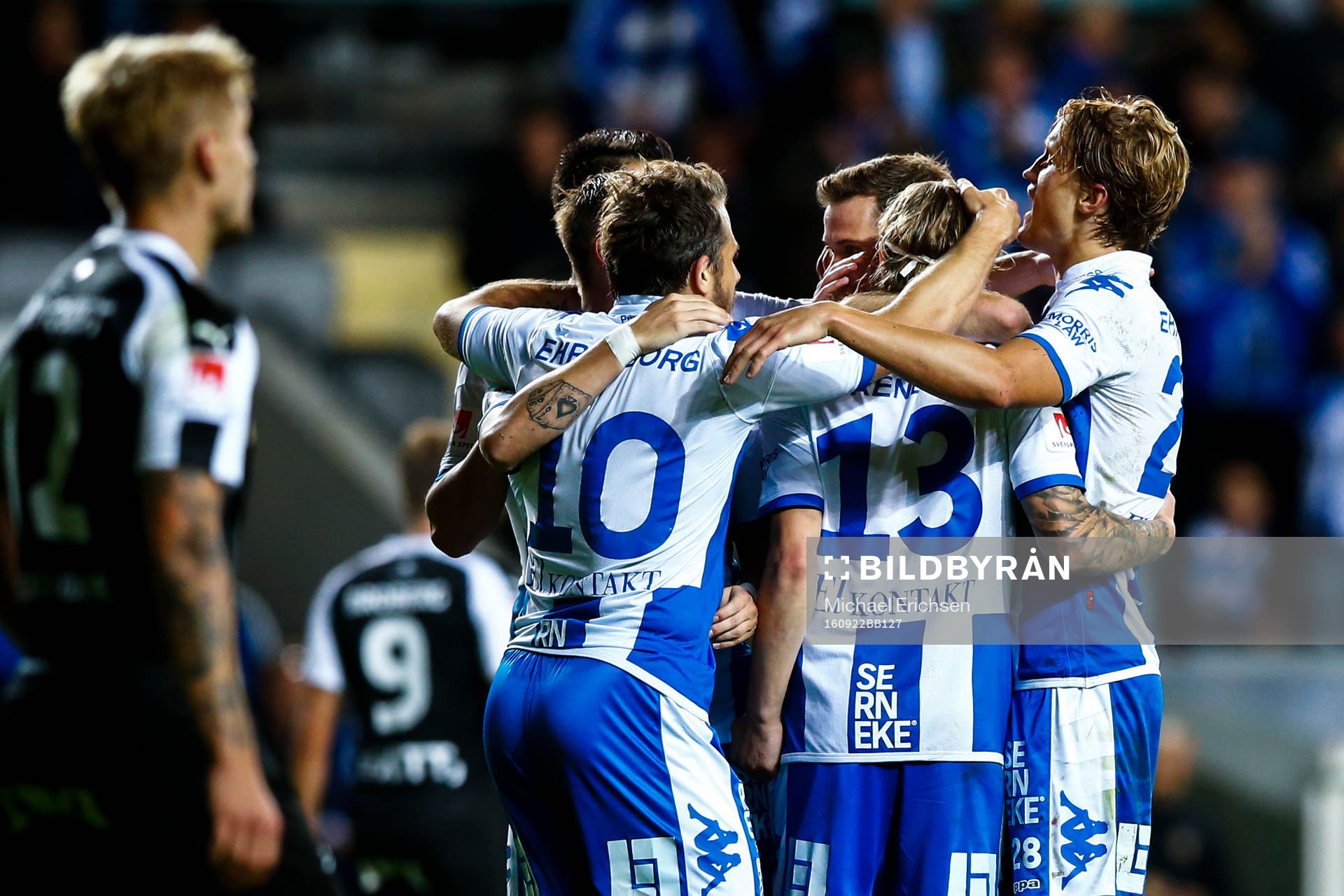 IFK Göteborgs Tobias Hysén och Elias Mar Omarsson jublar