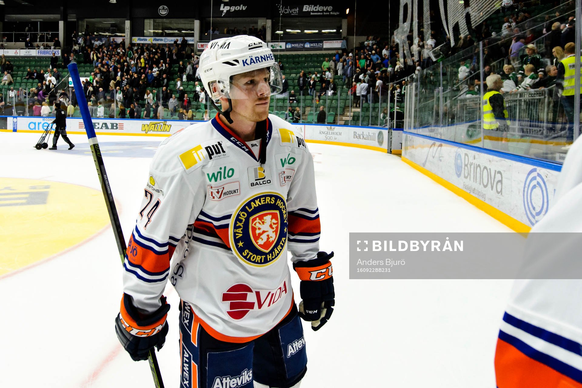 Växjös Joakim Hillding lämnar isen