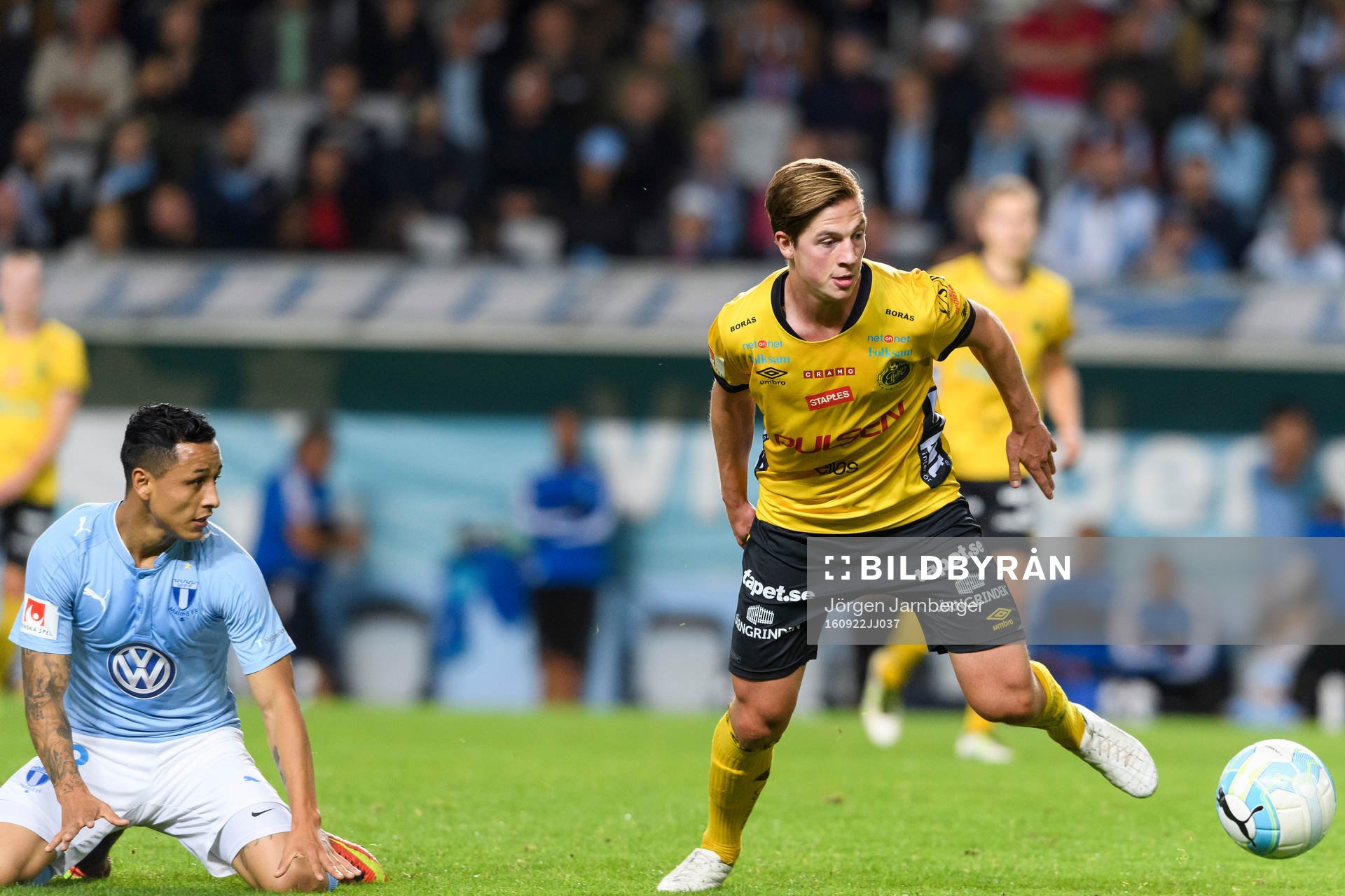 Elfsborgs Simon Olsson och Malmö FFs Yoshimar Yotún