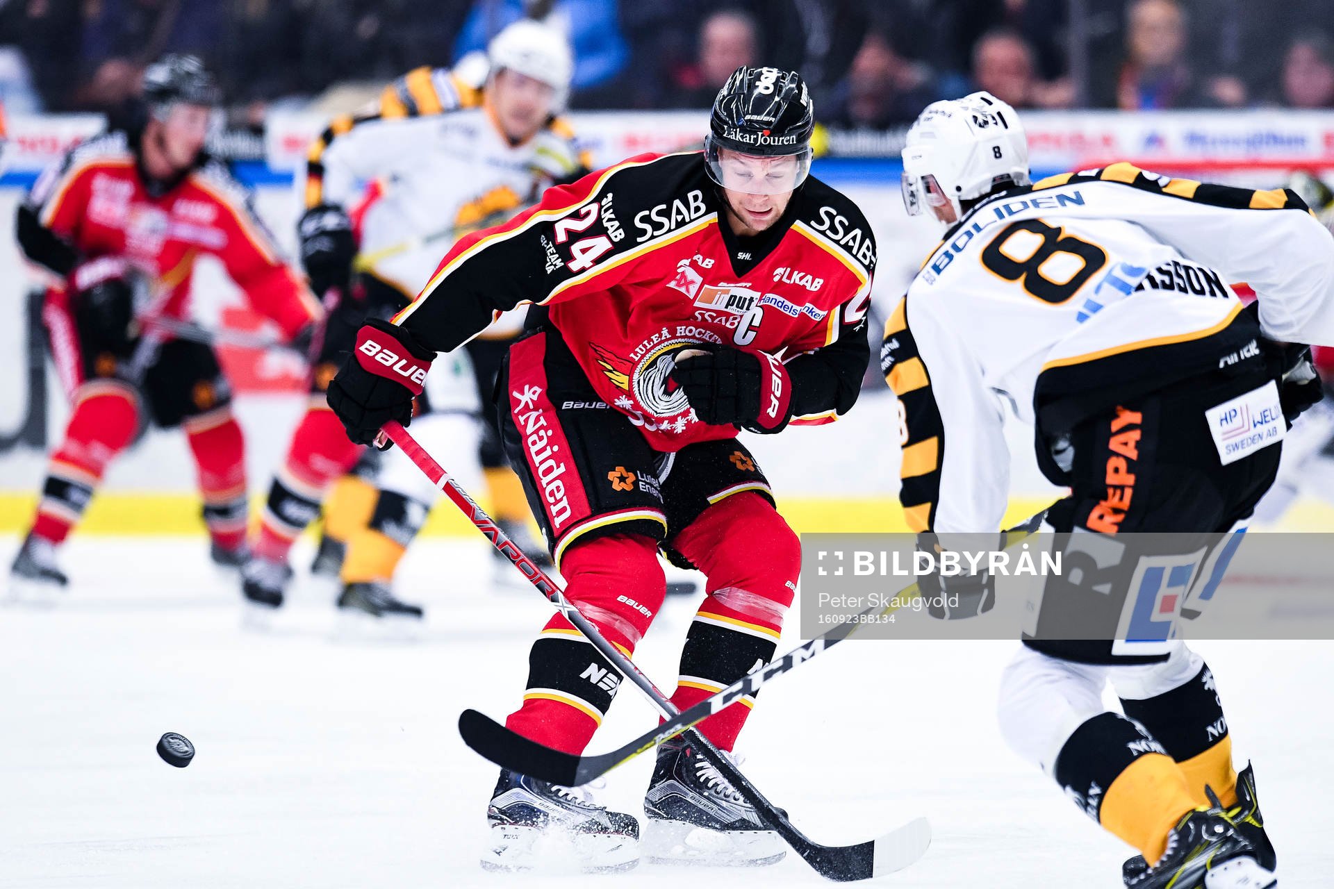 Luleås Johan Harju täcker skott från Skellefteås Marcus