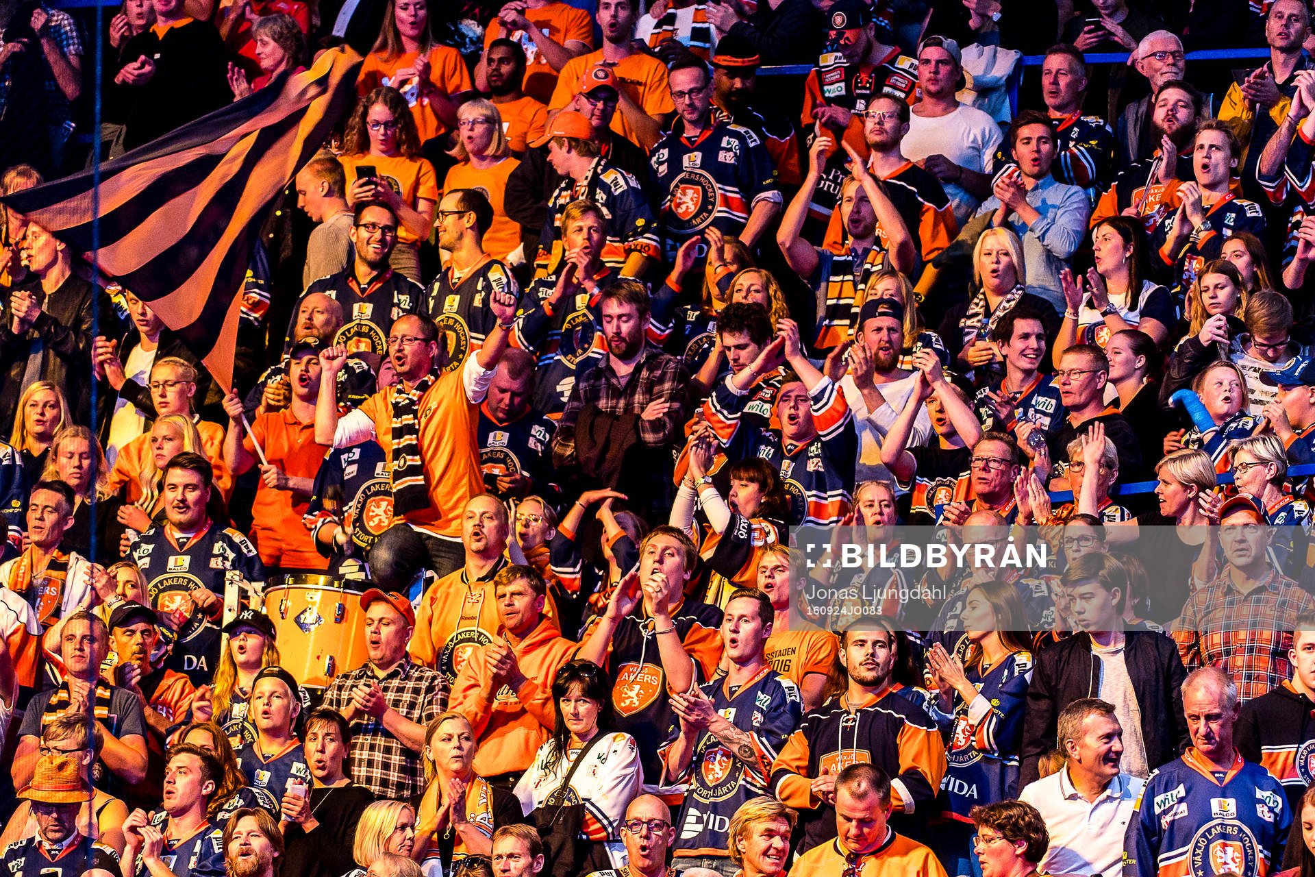 Växjös supportrar jublar