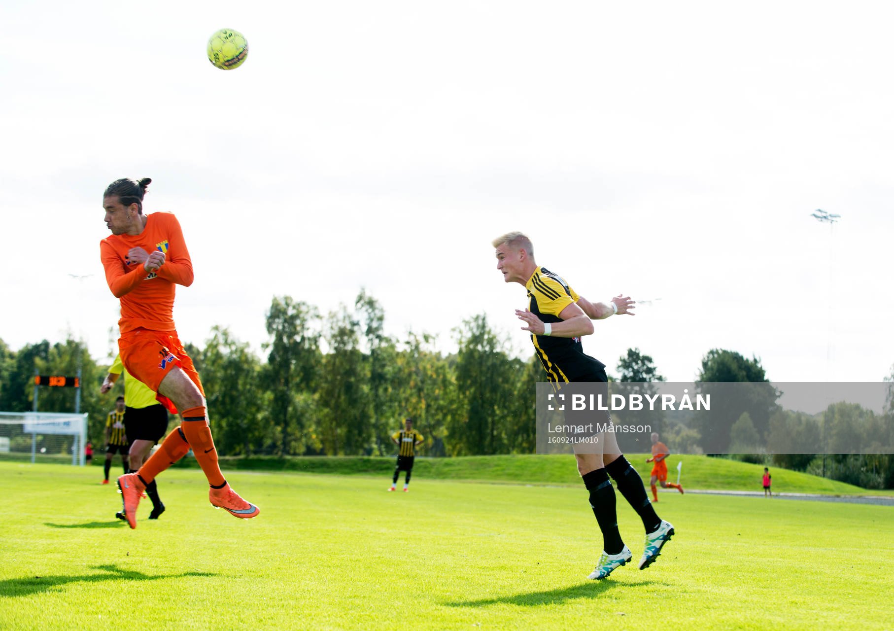 IFK Hässleholms Linus Svensson i matchen i divison 2