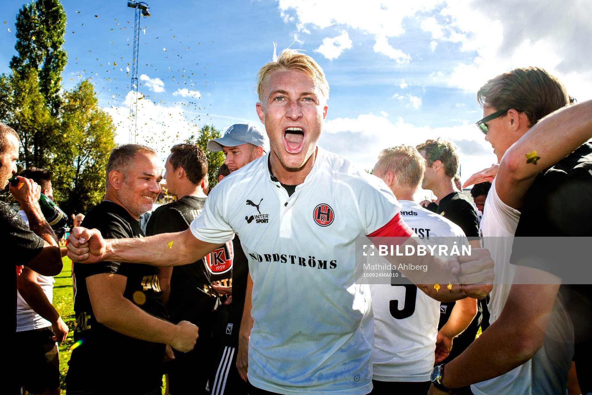 Hittarps Viktor Wihlstrand jublar