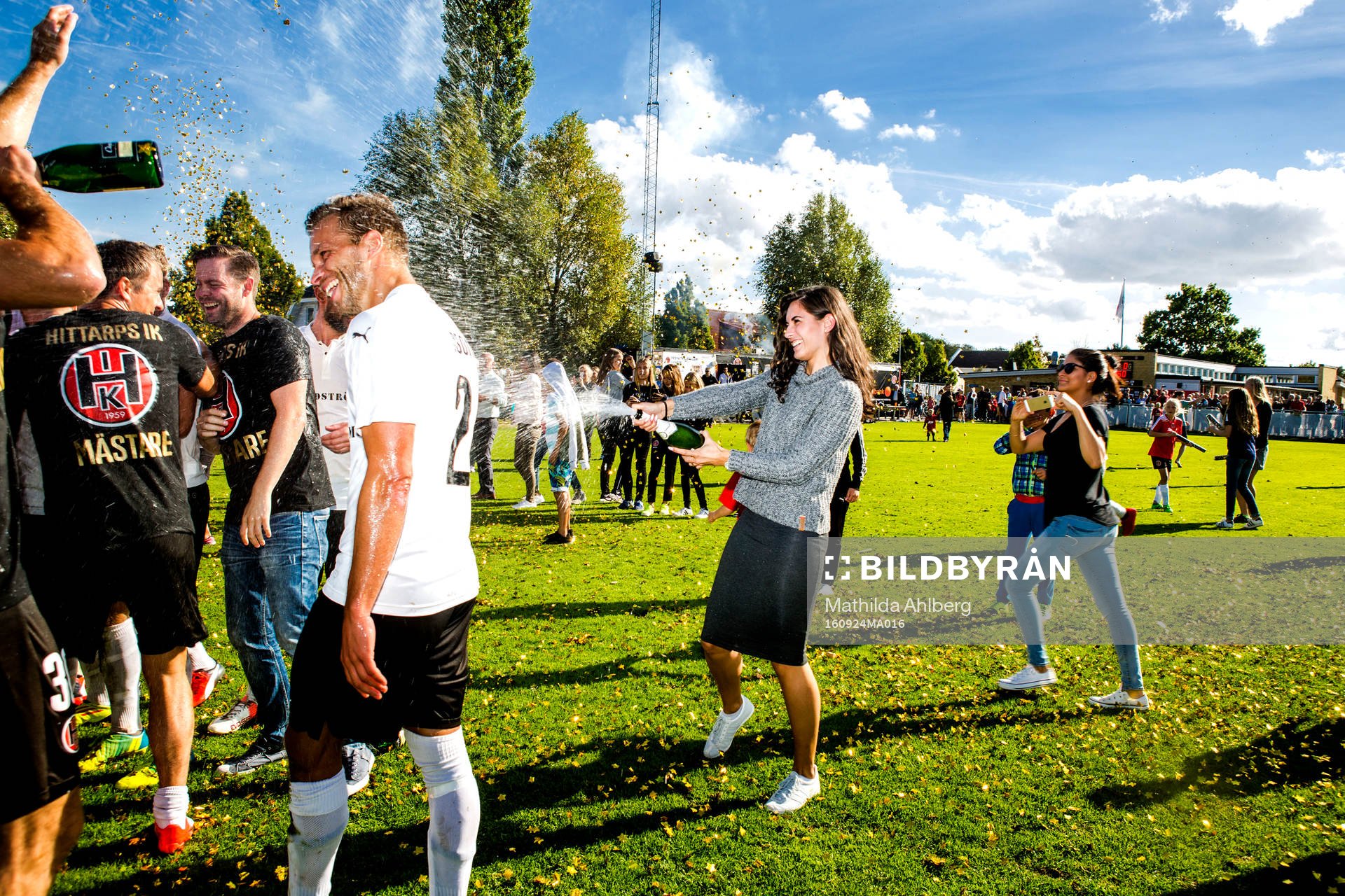 Hittarps spelare jublar