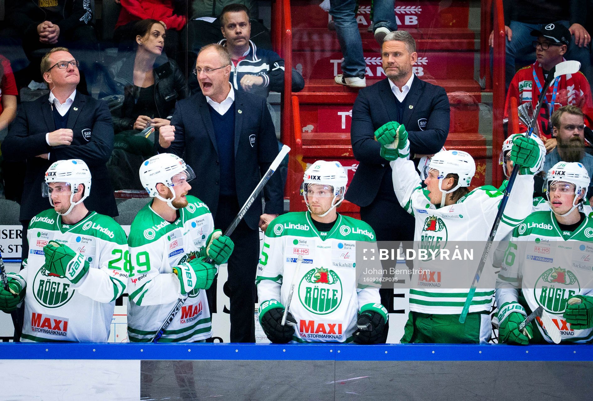 Jubel i Rögles bås