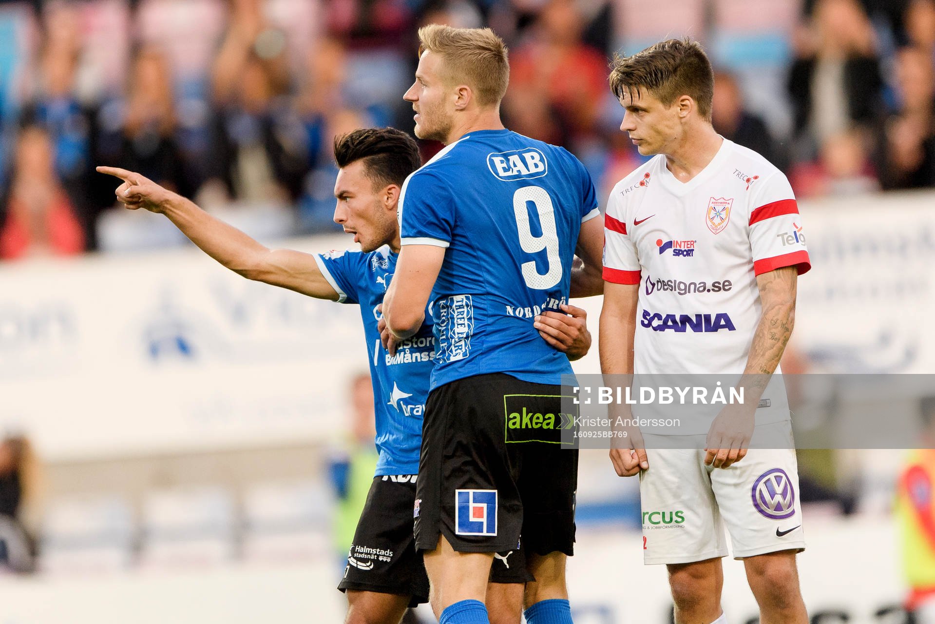 Halmstads Sead Haksabanovic och Alexander Ruud Tveter jublar