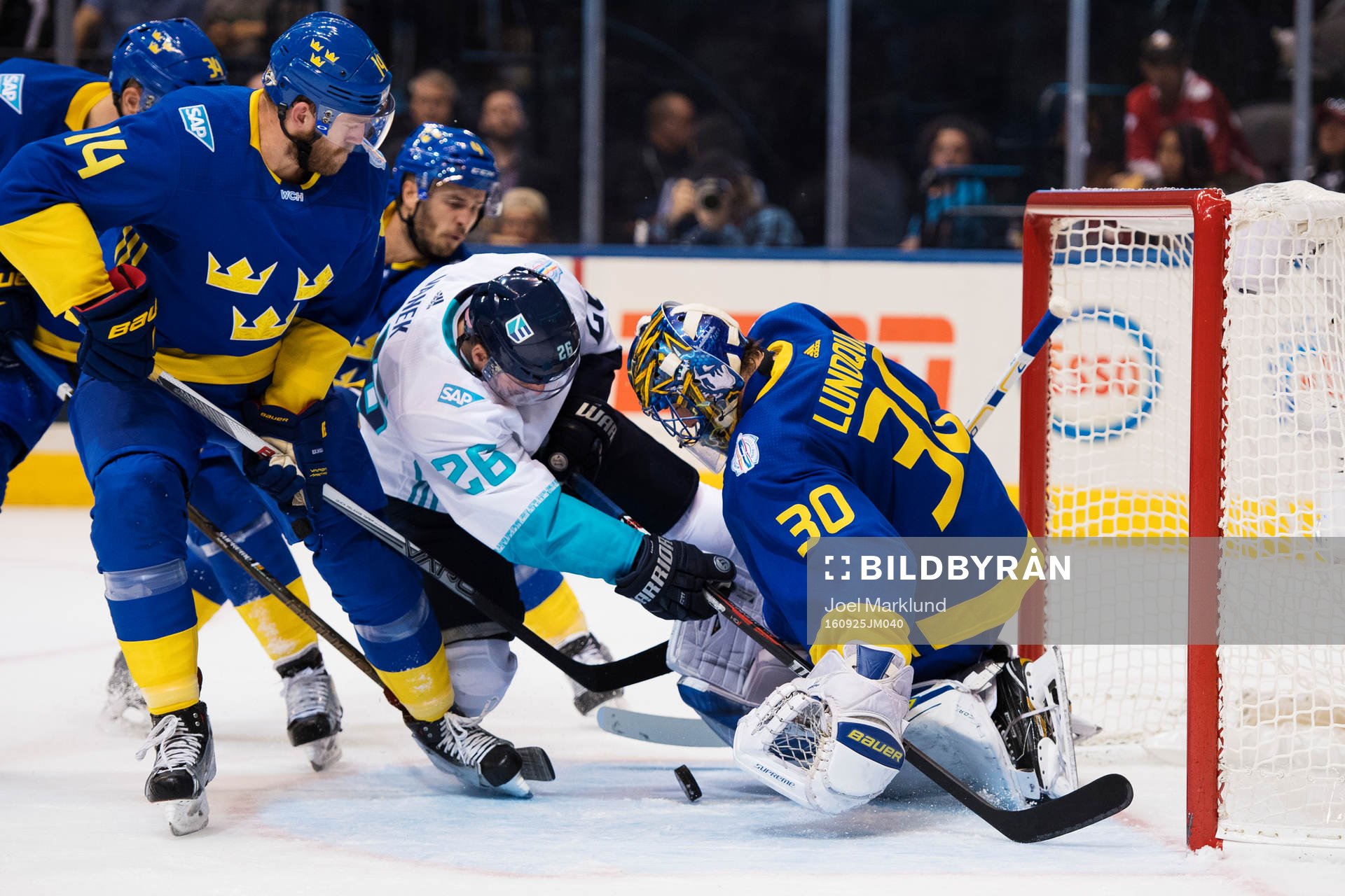 Sveriges Mattias Ekholm, Niklas Hjalmarsson och målvakt