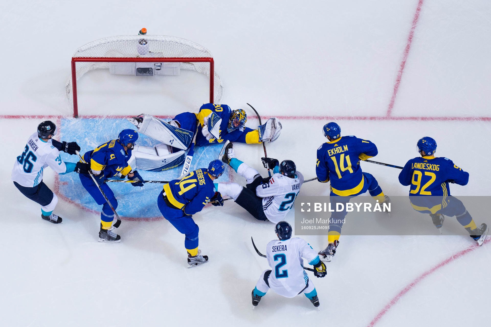 Europas Jannik Hansen, Andrej Sekera och Thomas Vanek oroar