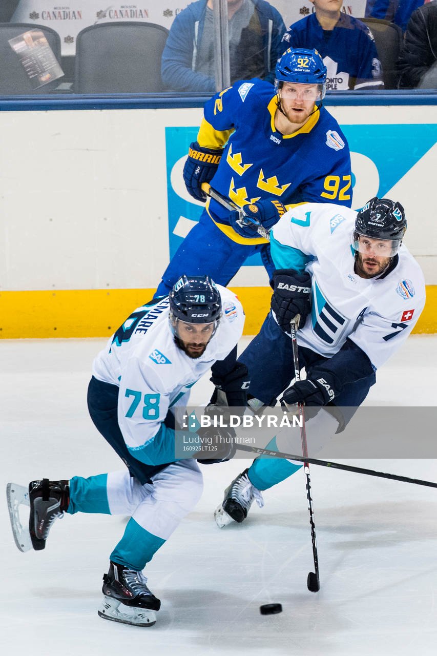 Europas Pierre-Edouard Bellemare och Mark Streit samt