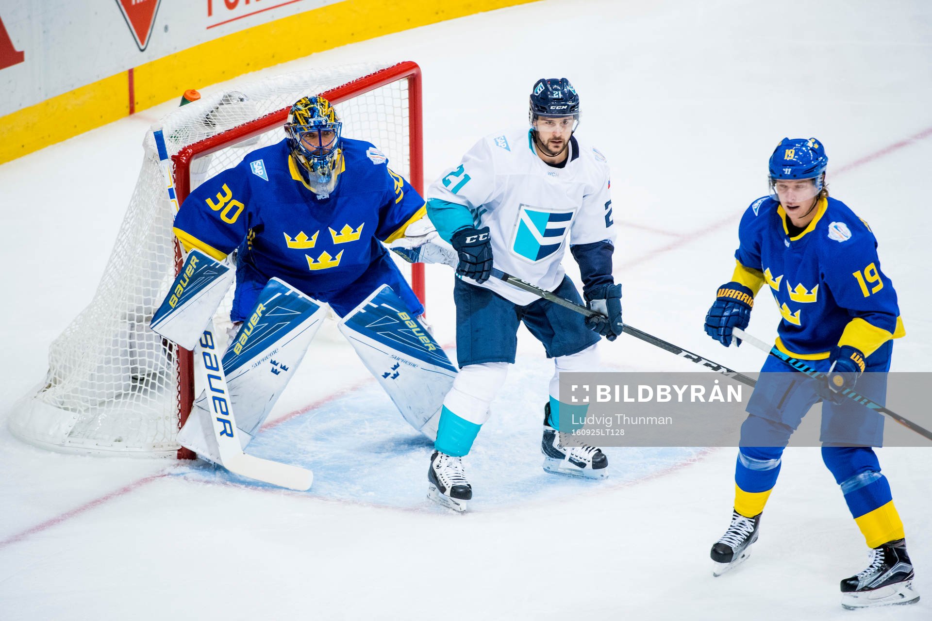 Sveriges målvakt Henrik Lundqvist och Nicklas Bäckström