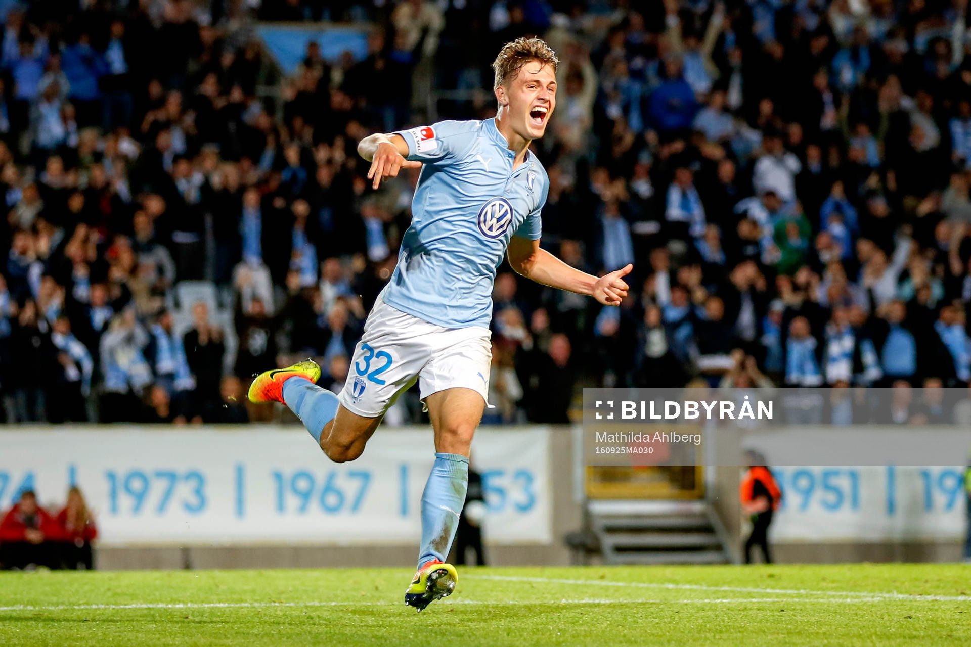 Malmö FFs Mattias Svanberg jublar