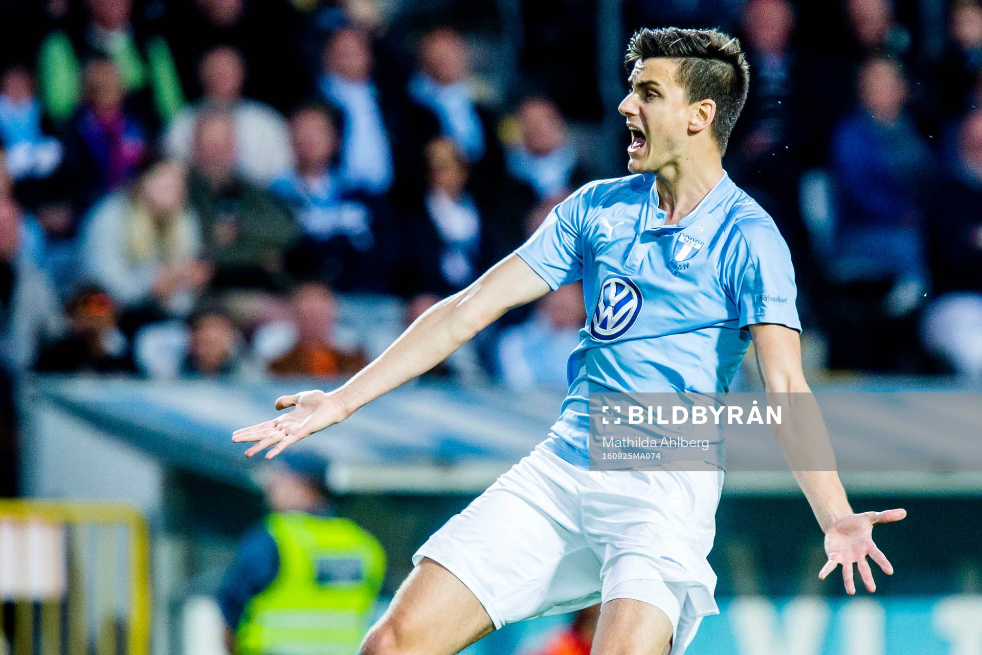 Malmö FFs Alexander Jeremejeff frustrerad